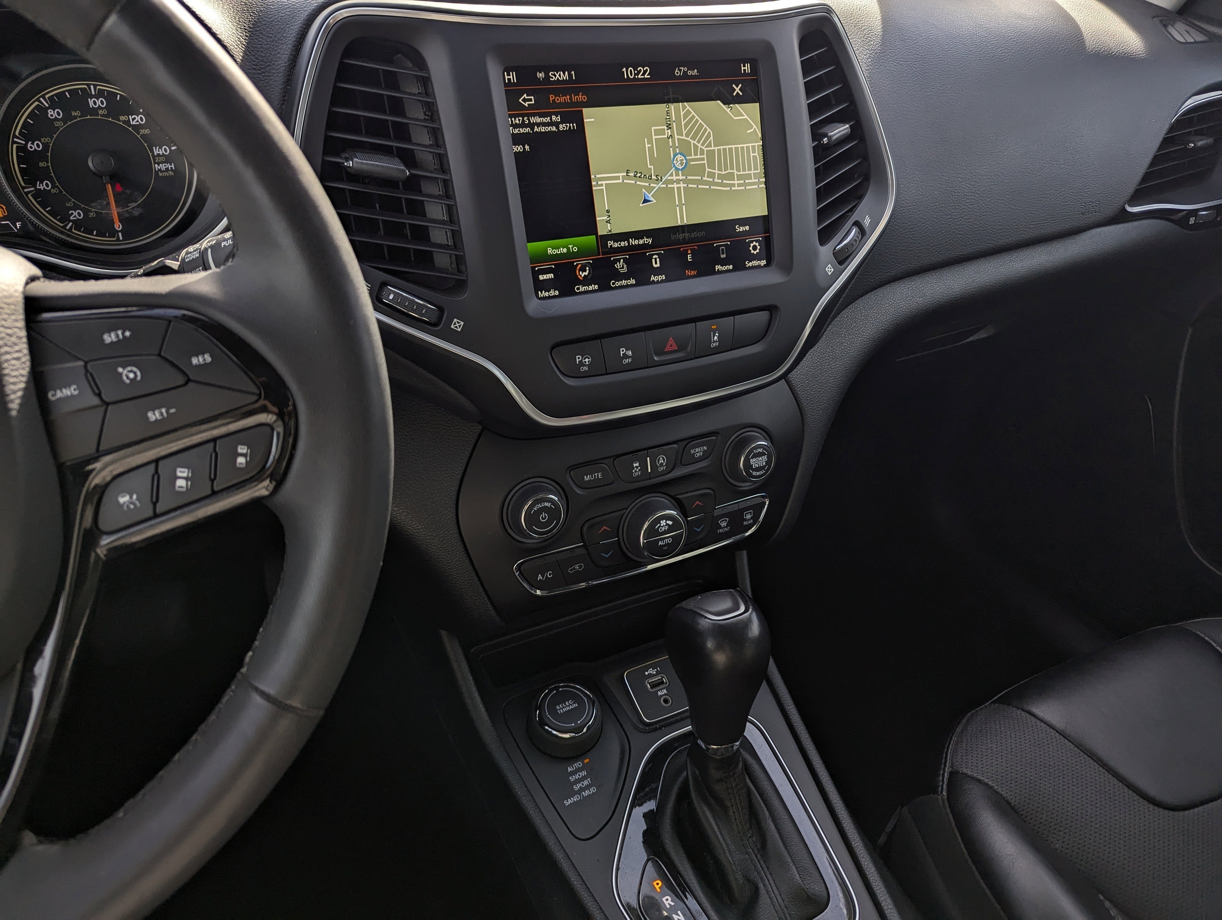 2023 Jeep Cherokee Altitude Lux