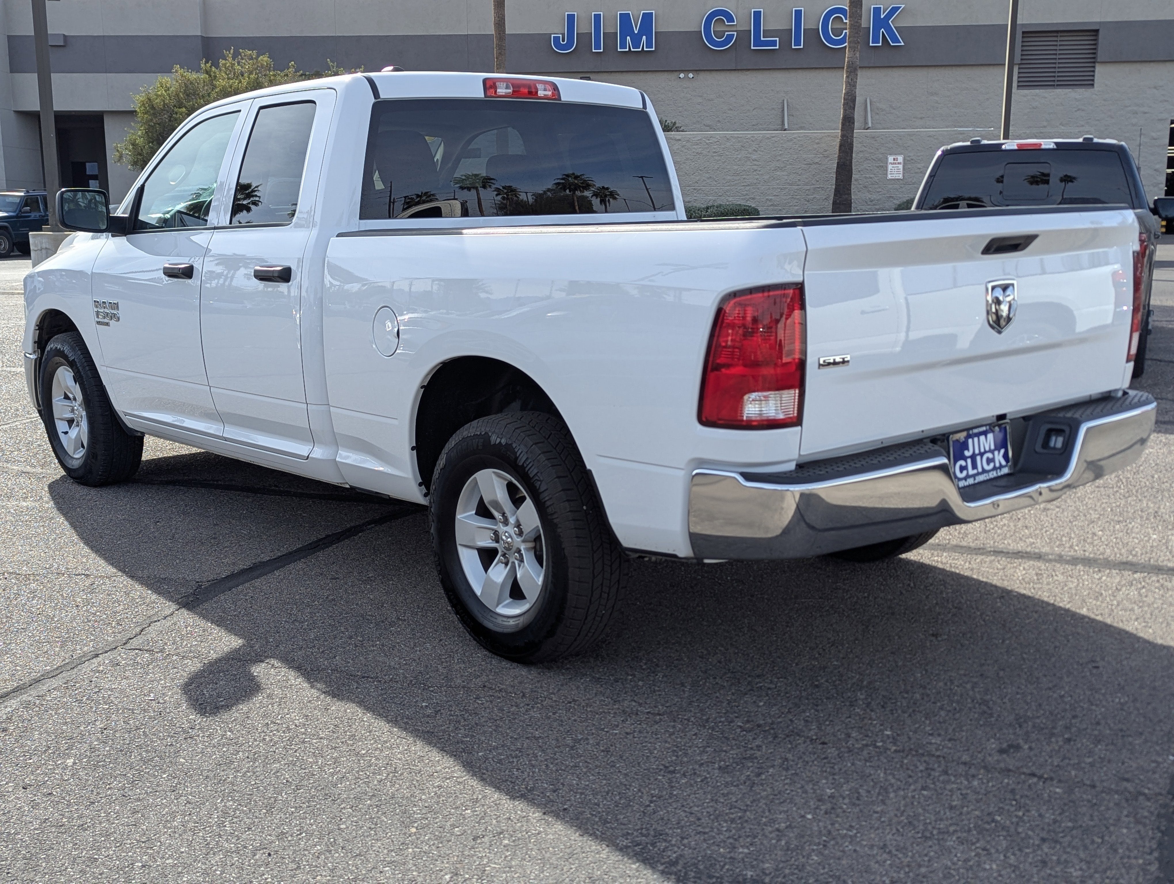2024 RAM 1500 Classic SLT