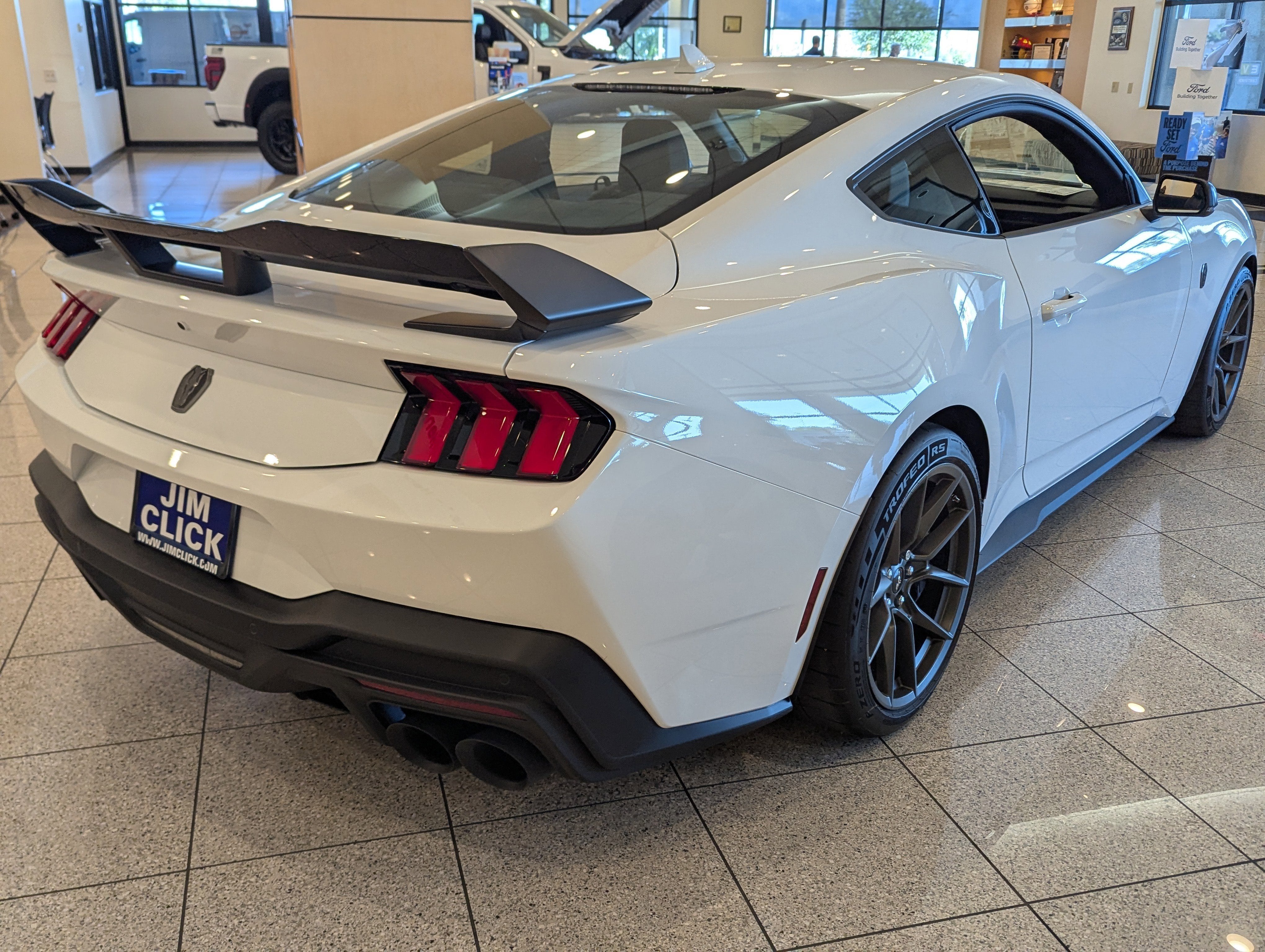 2025 Ford Mustang Dark Horse™ Premium