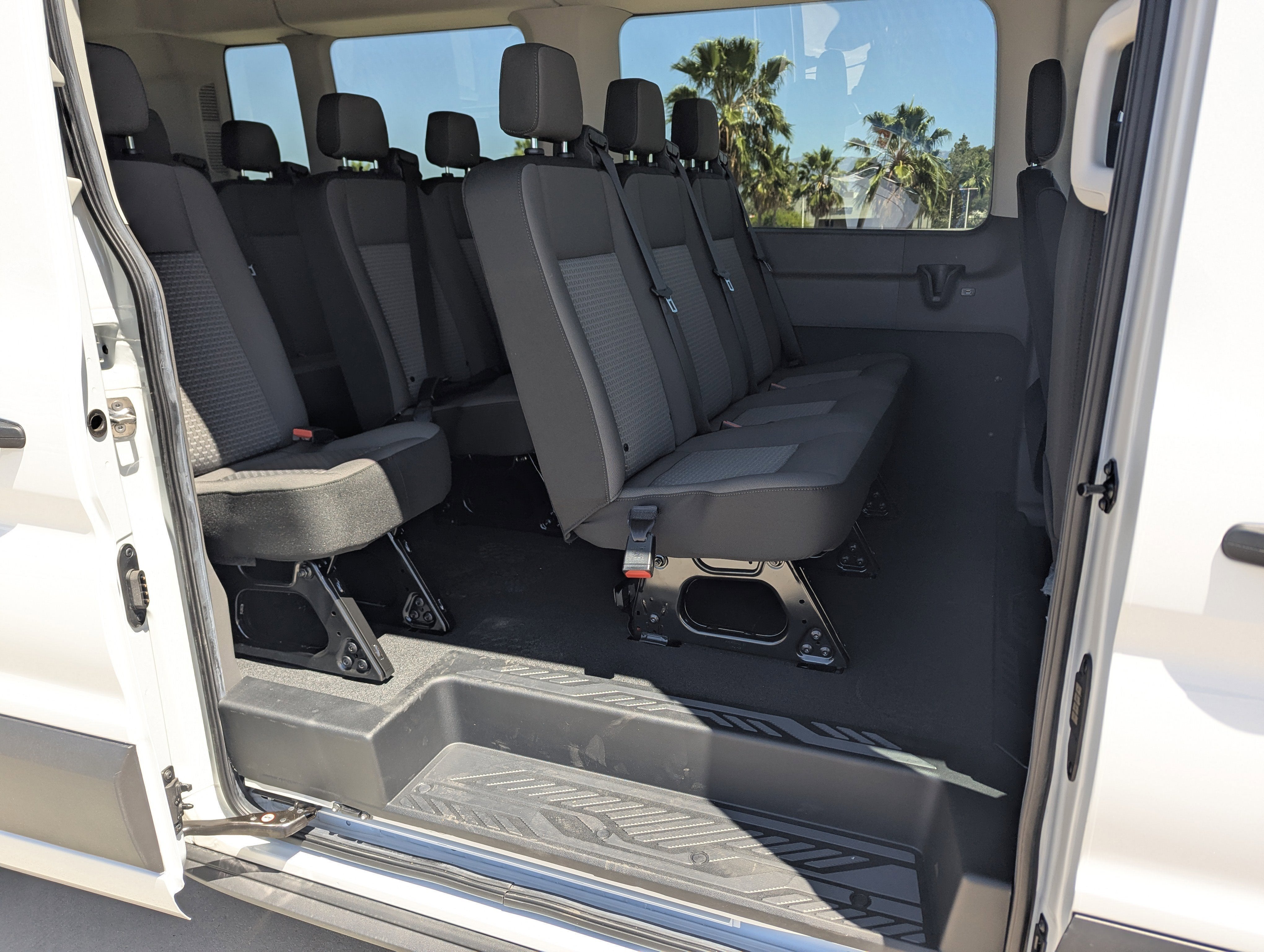2026 Ford Transit Passenger Wagon XL