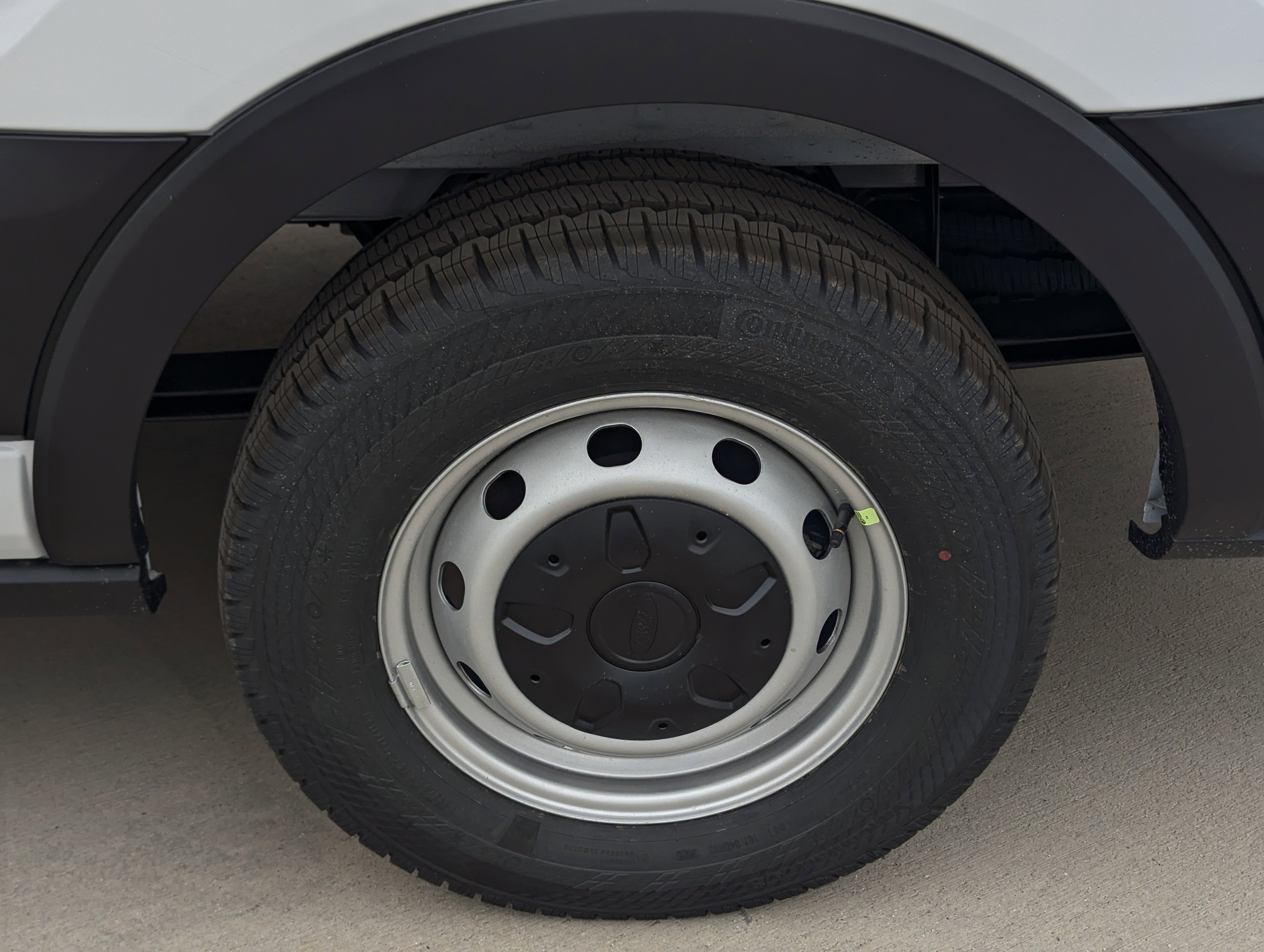 2026 Ford Transit Passenger Wagon XL