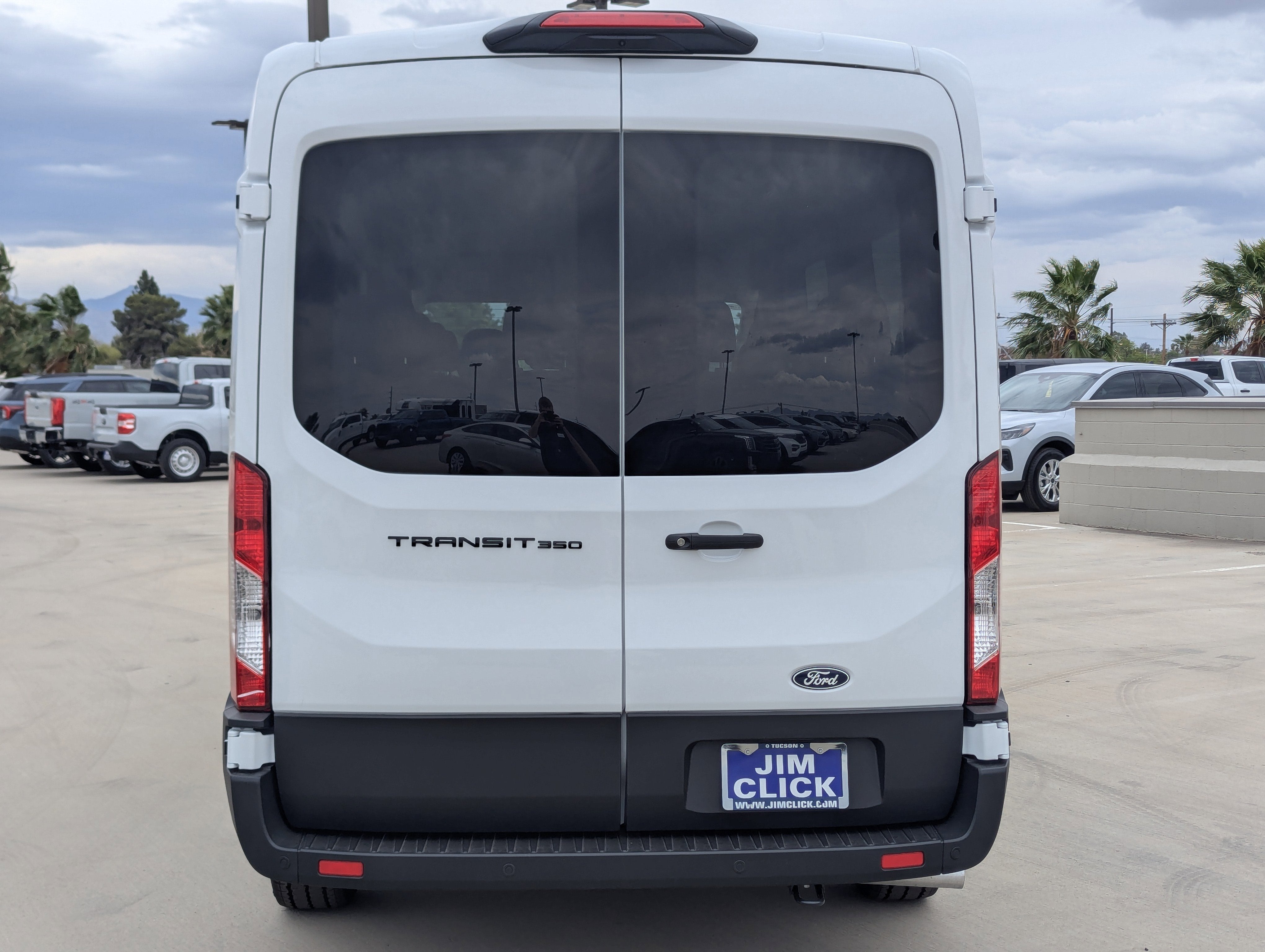 2026 Ford Transit Passenger Wagon XL