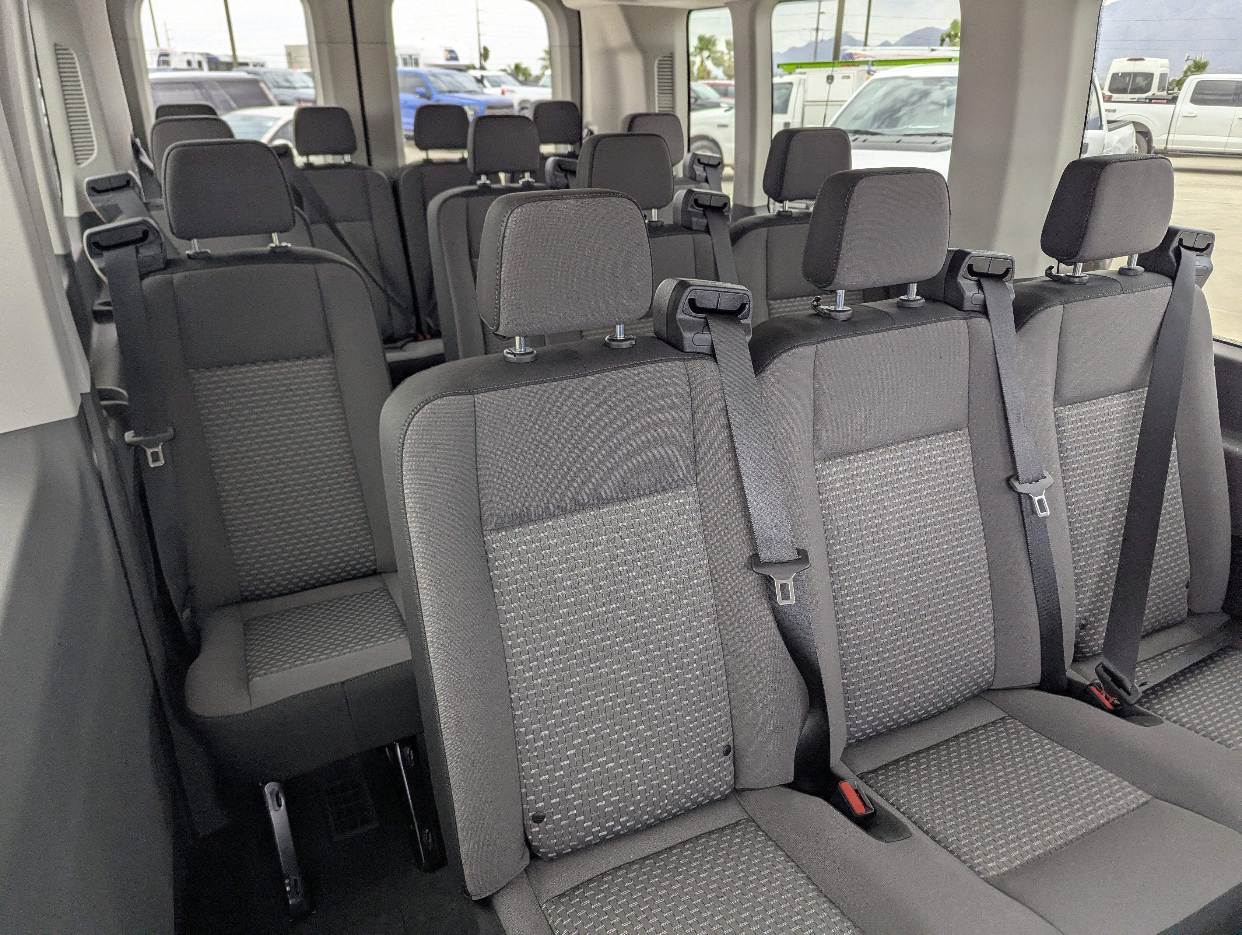 2026 Ford Transit Passenger Wagon XL