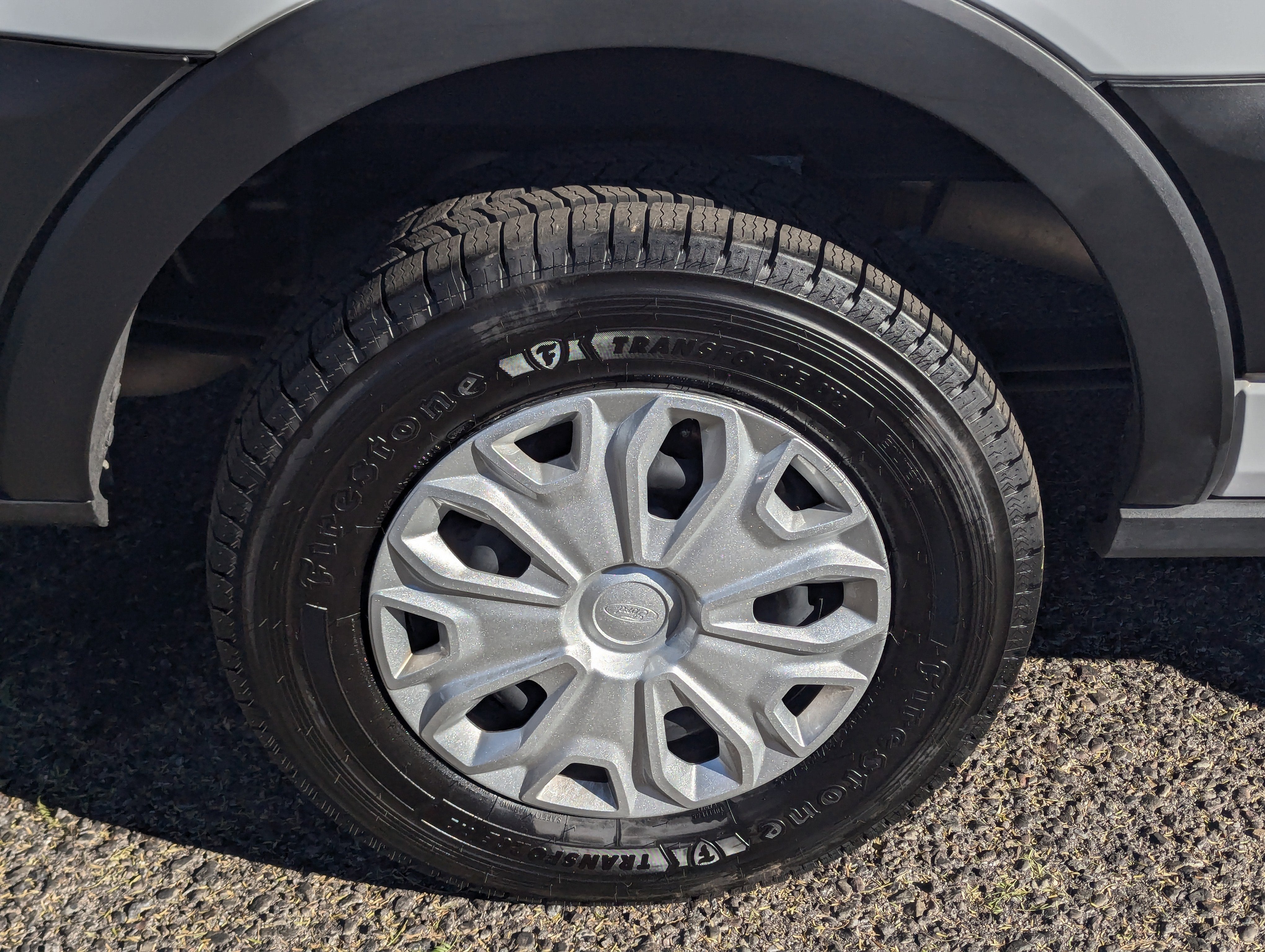 2024 Ford Transit Passenger Wagon XLT