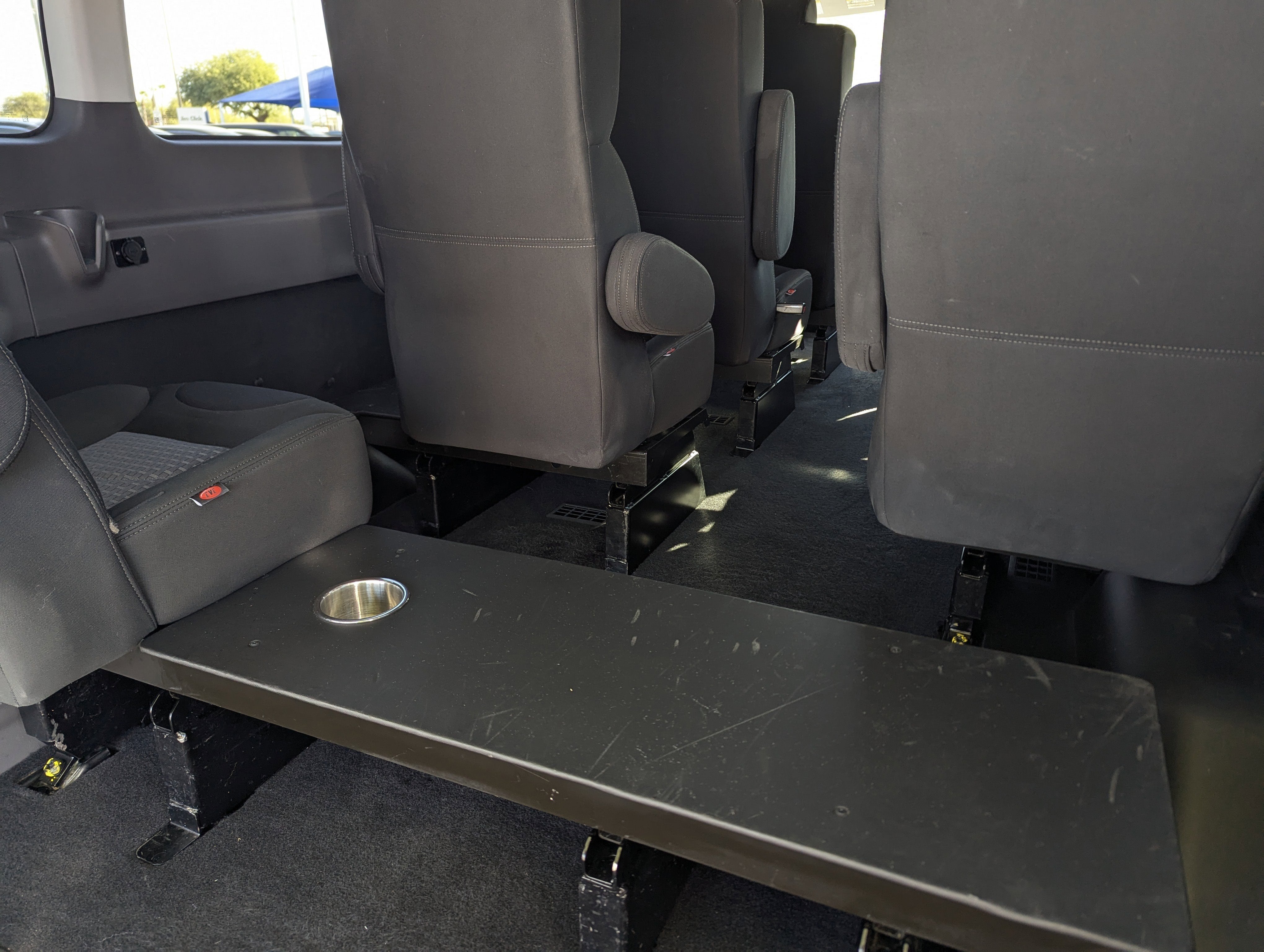 2024 Ford Transit Passenger Wagon XLT