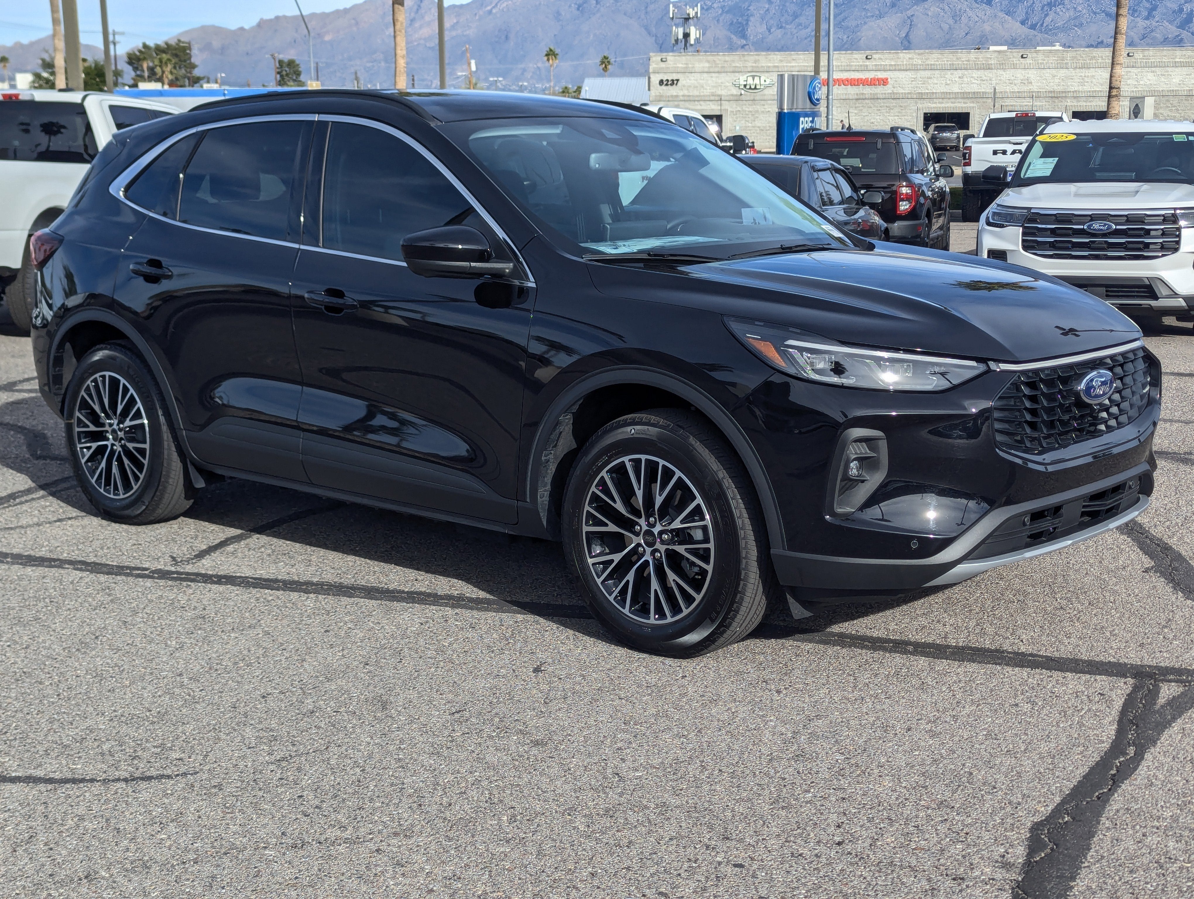 2025 Ford Escape Plug-in Hybrid