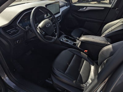 2025 Ford Escape Platinum