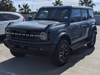 2025 Ford Bronco Outer Banks®