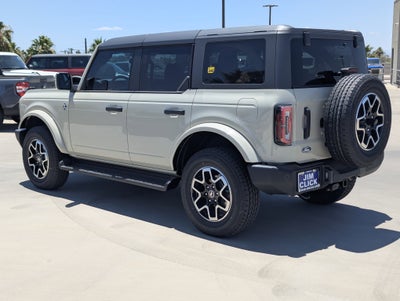 2026 Ford Bronco Outer Banks®
