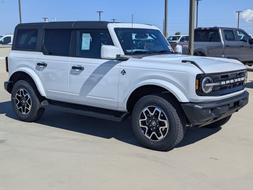 2026 Ford Bronco Outer Banks®