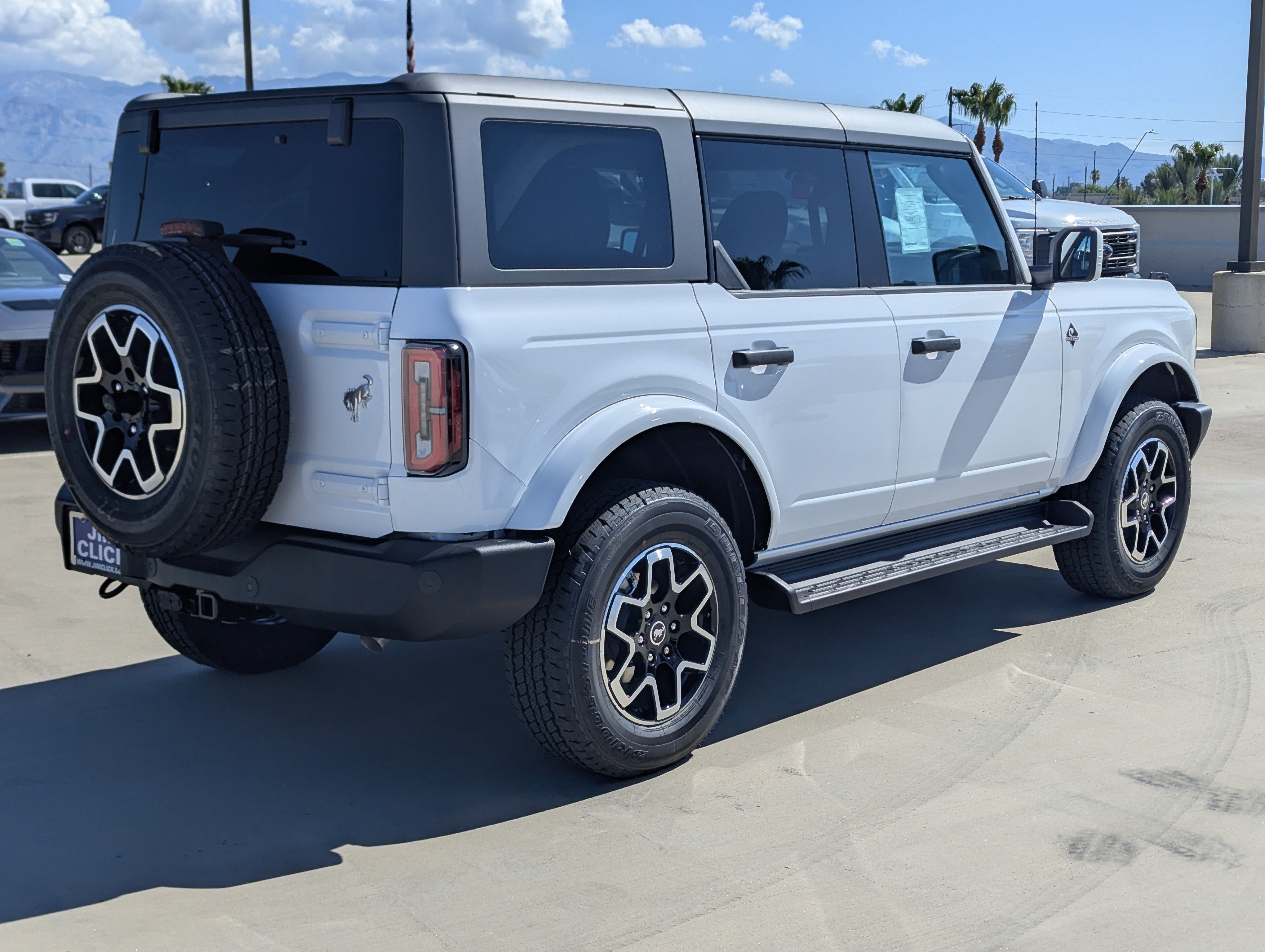 2026 Ford Bronco Outer Banks®