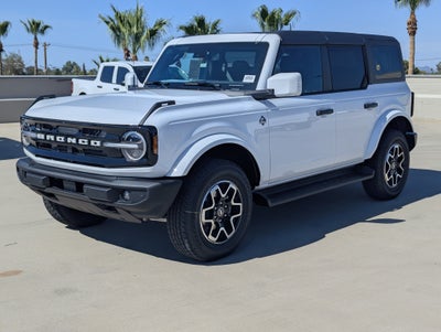 2026 Ford Bronco Outer Banks®