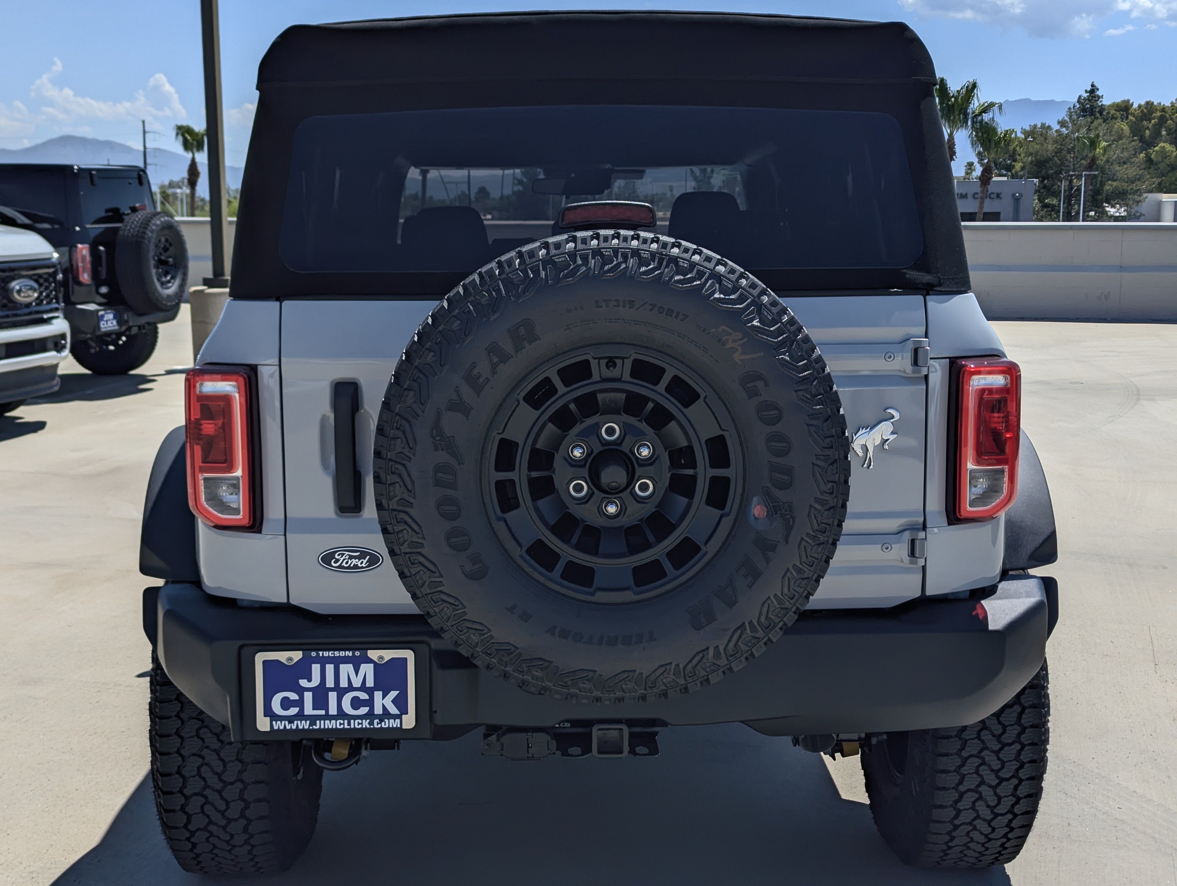 2026 Ford Bronco Base