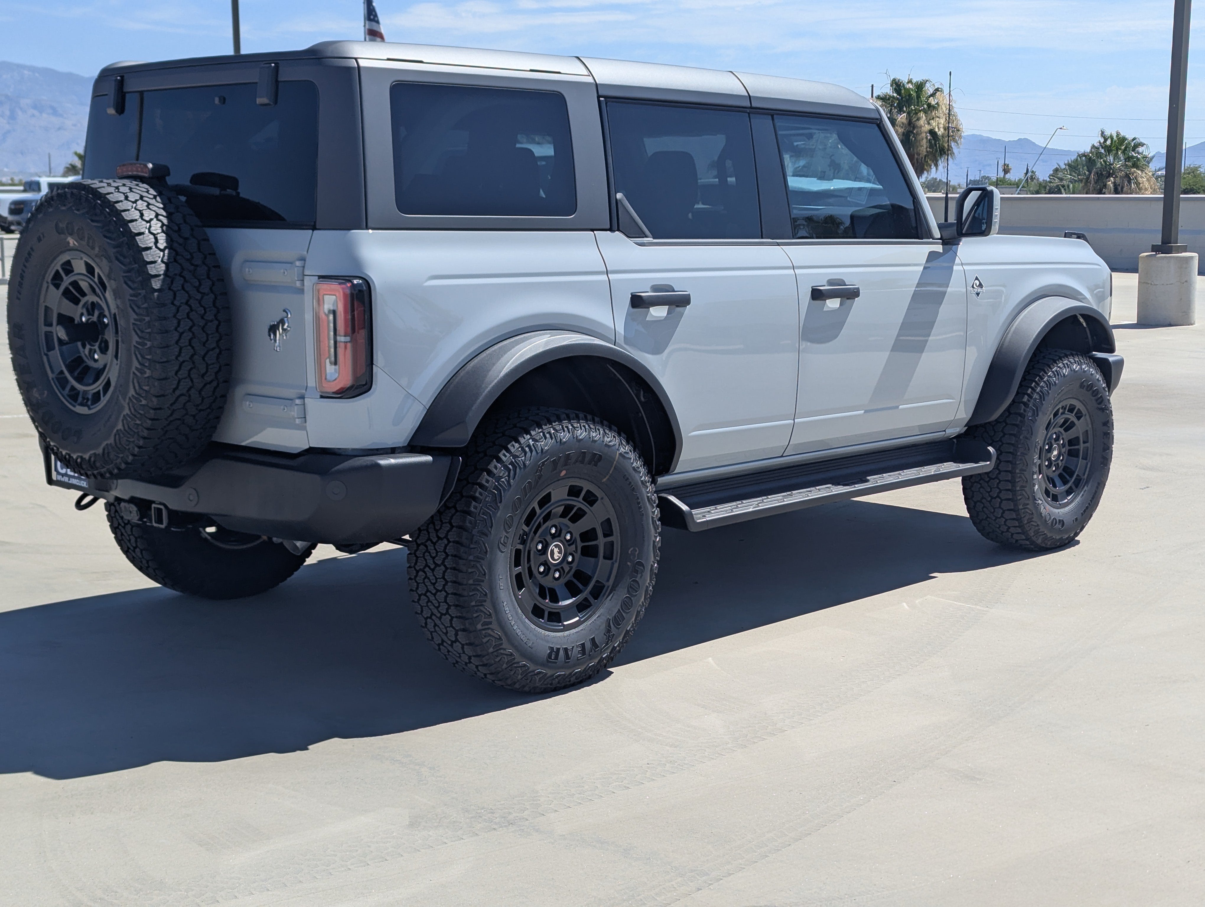 2026 Ford Bronco Outer Banks®