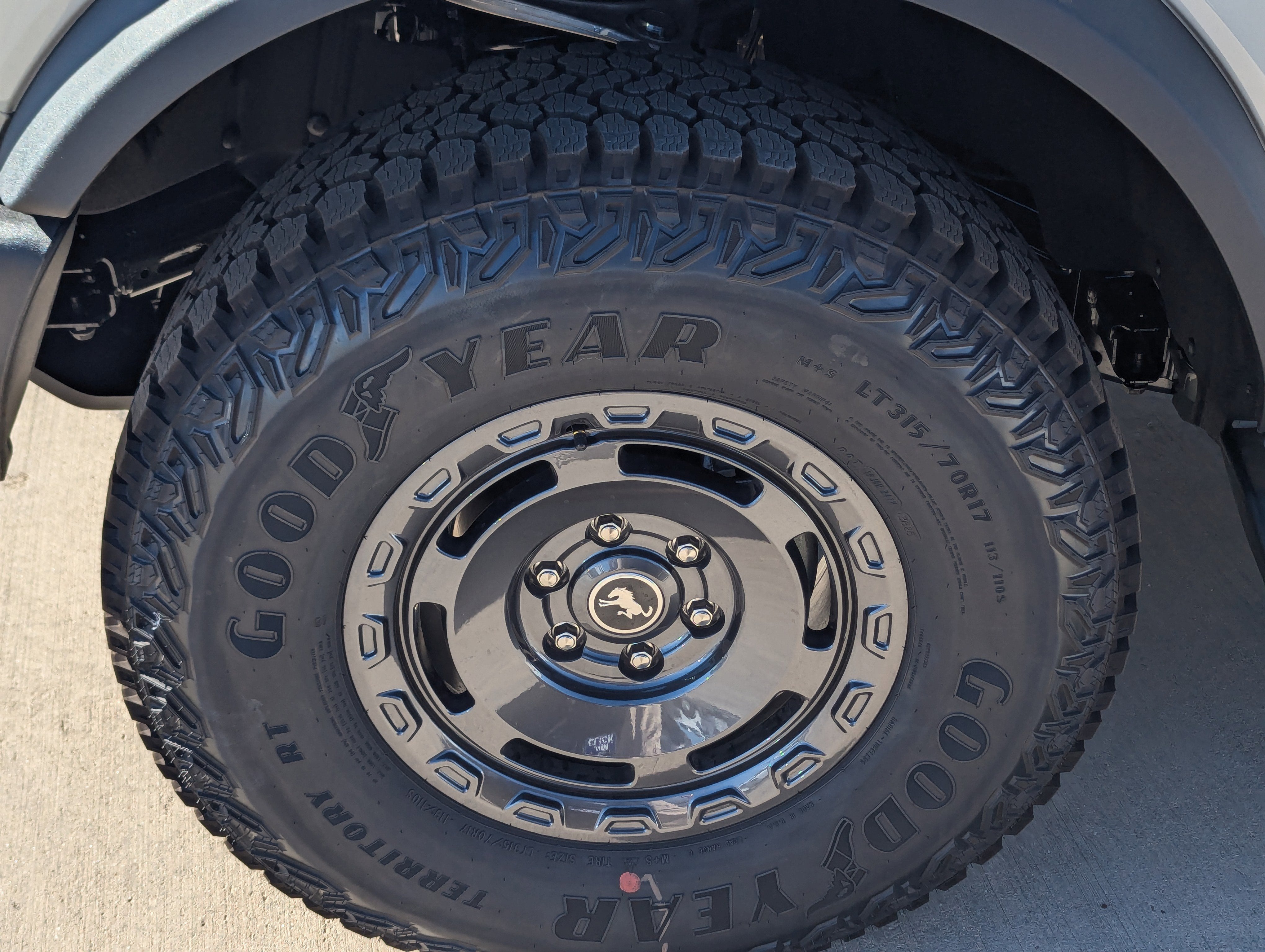 2025 Ford Bronco Outer Banks®