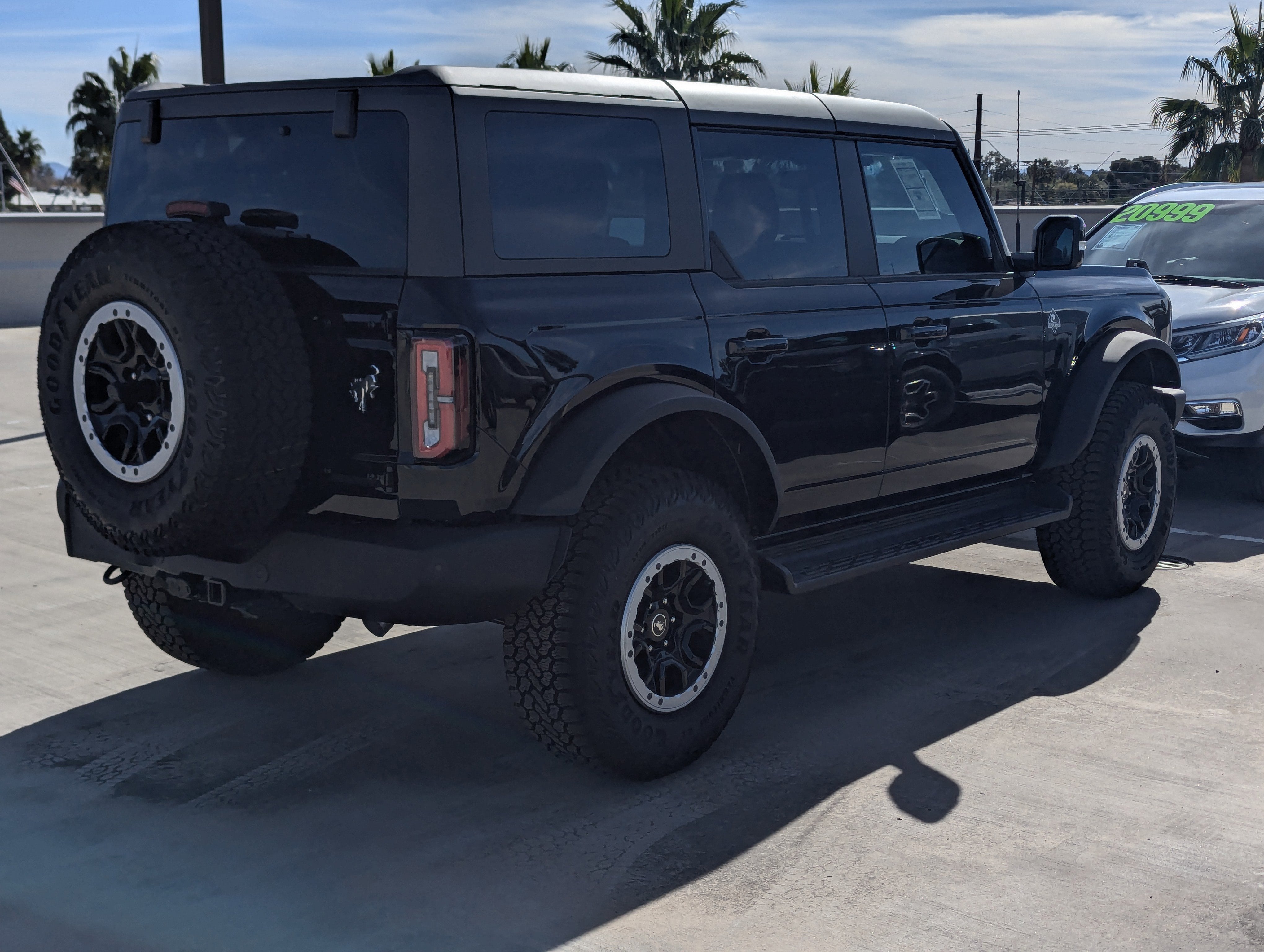 2025 Ford Bronco Outer Banks®
