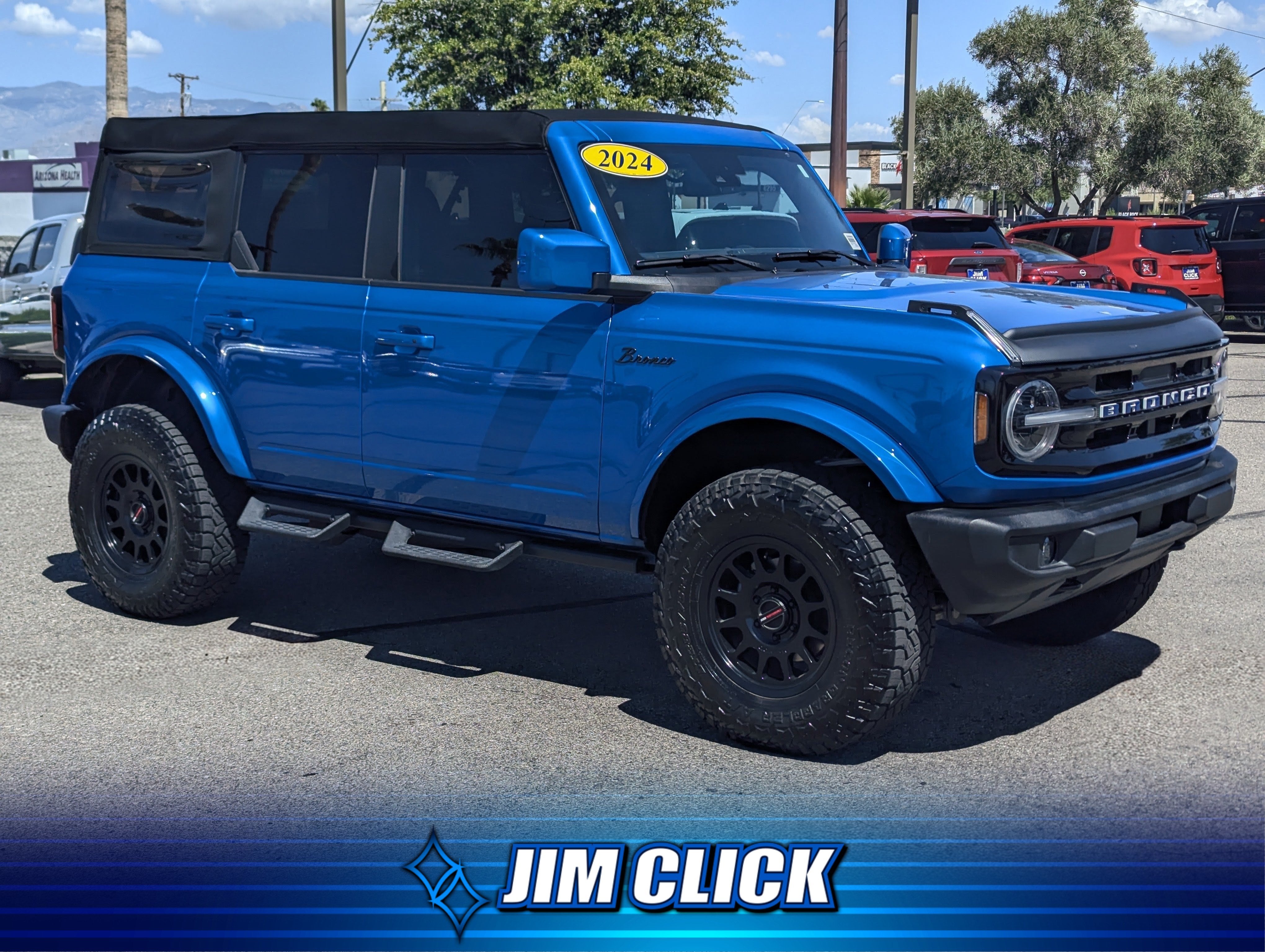 2024 Ford Bronco Outer Banks