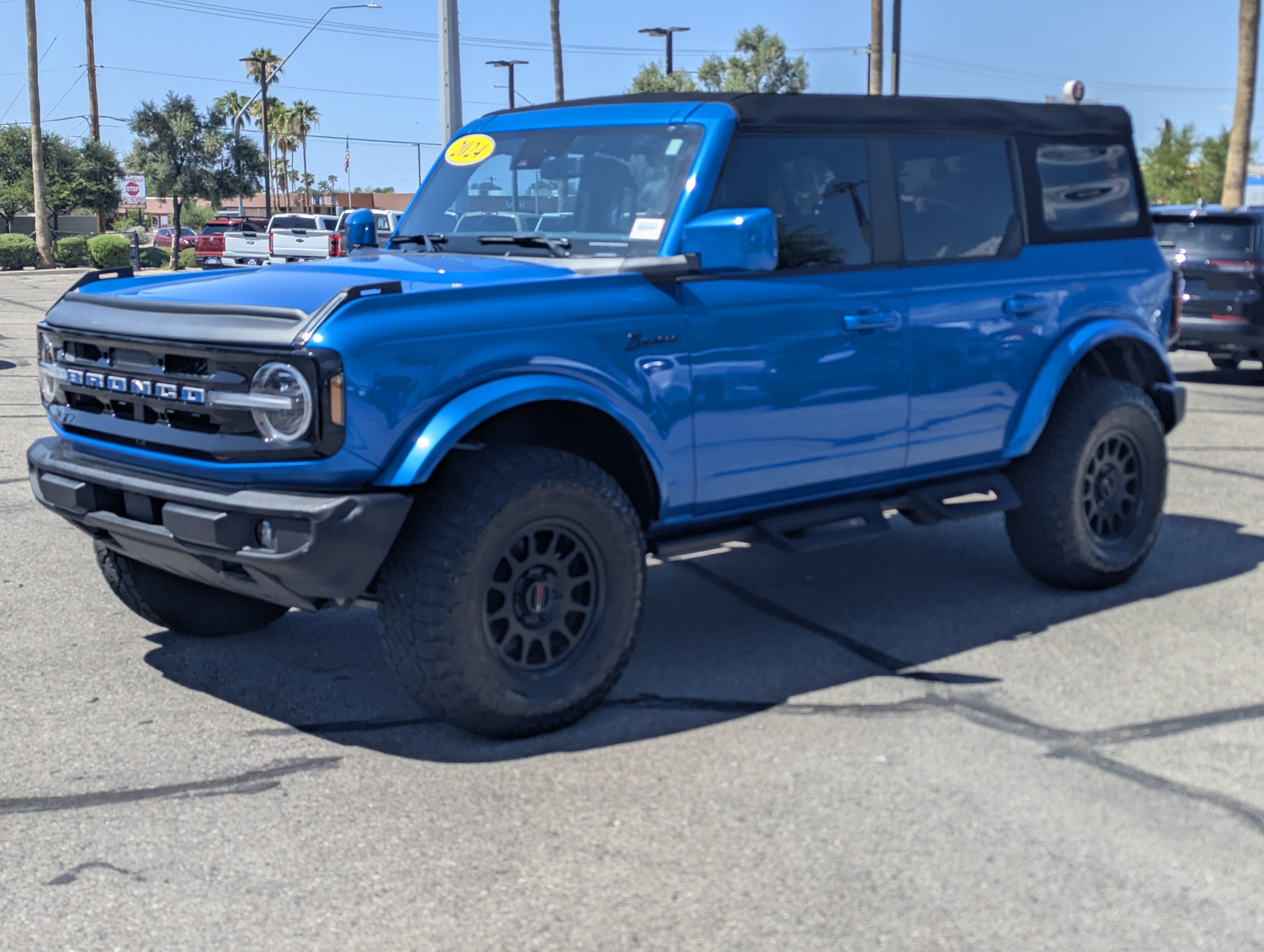 2024 Ford Bronco Outer Banks