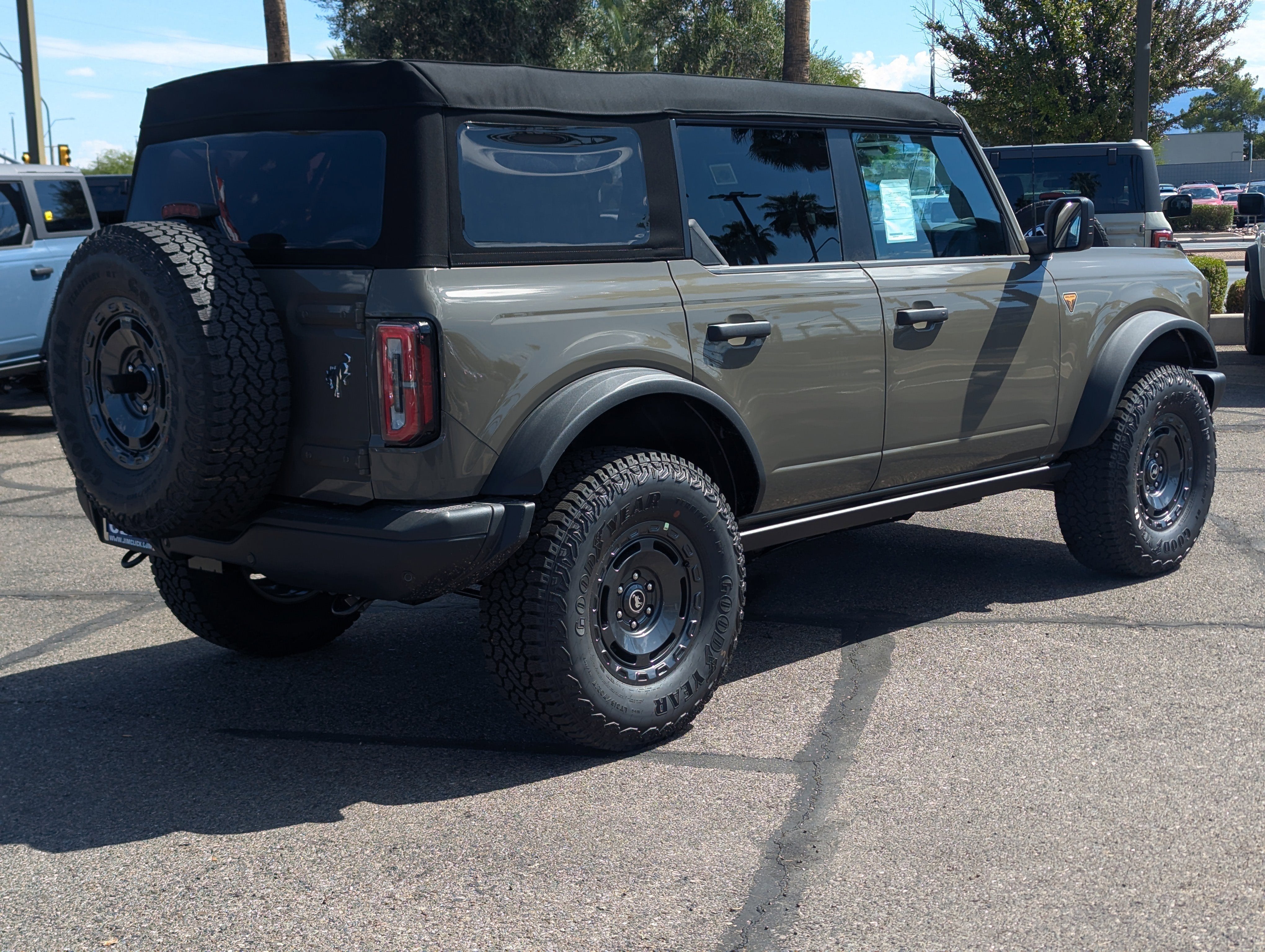 2025 Ford Bronco Badlands®