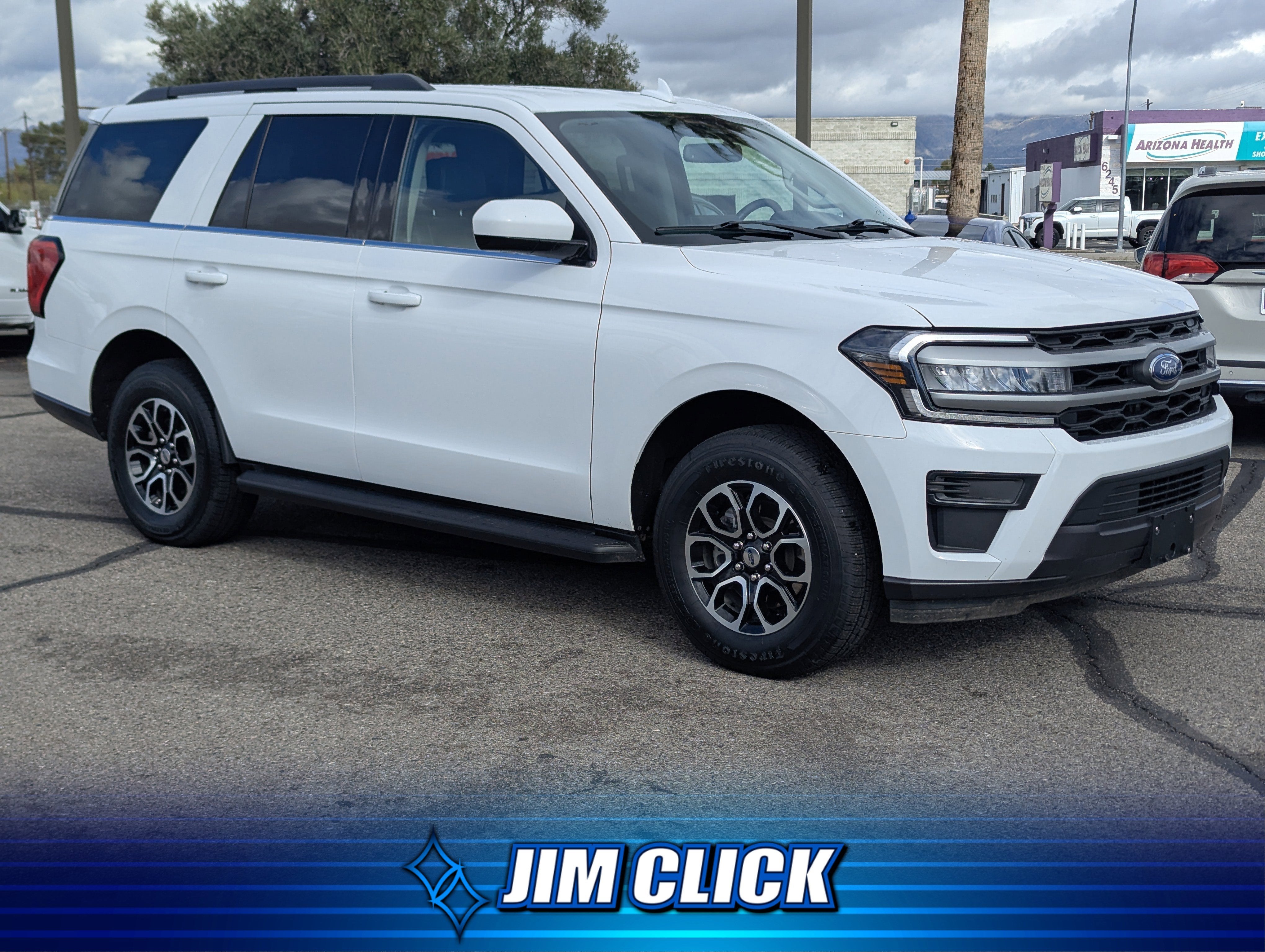 2024 Ford Expedition XLT