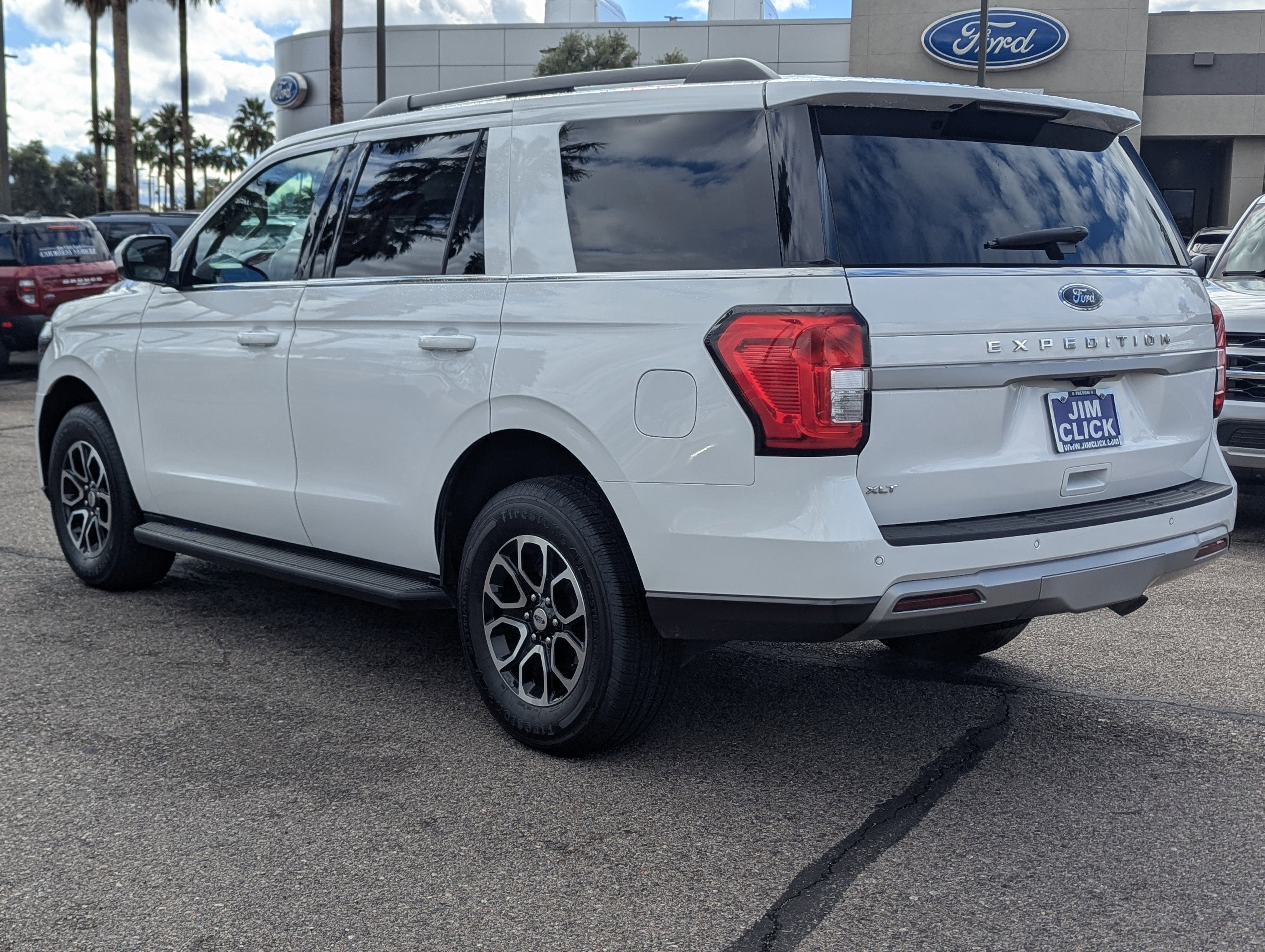2024 Ford Expedition XLT