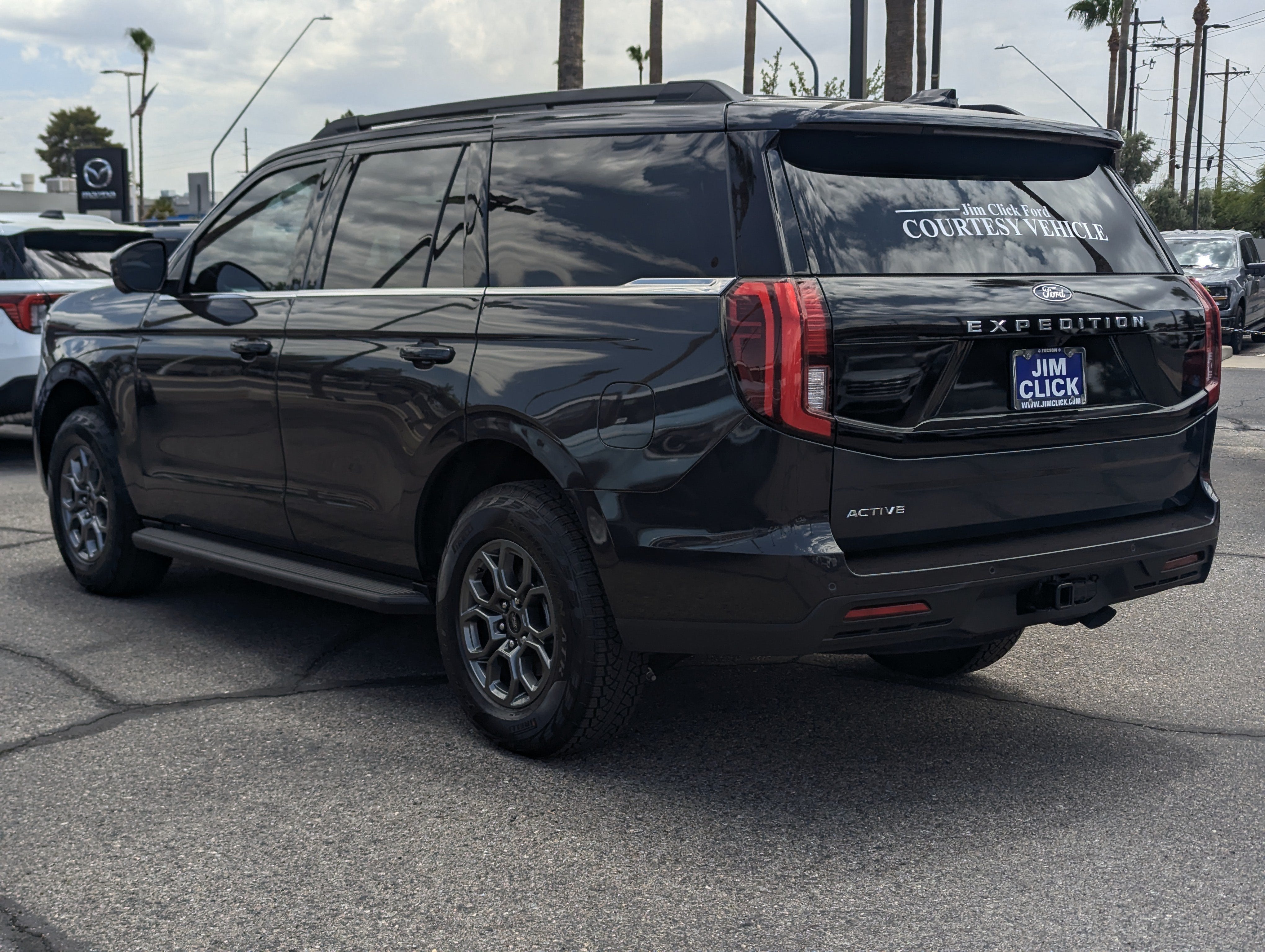 2026 Ford Expedition Active