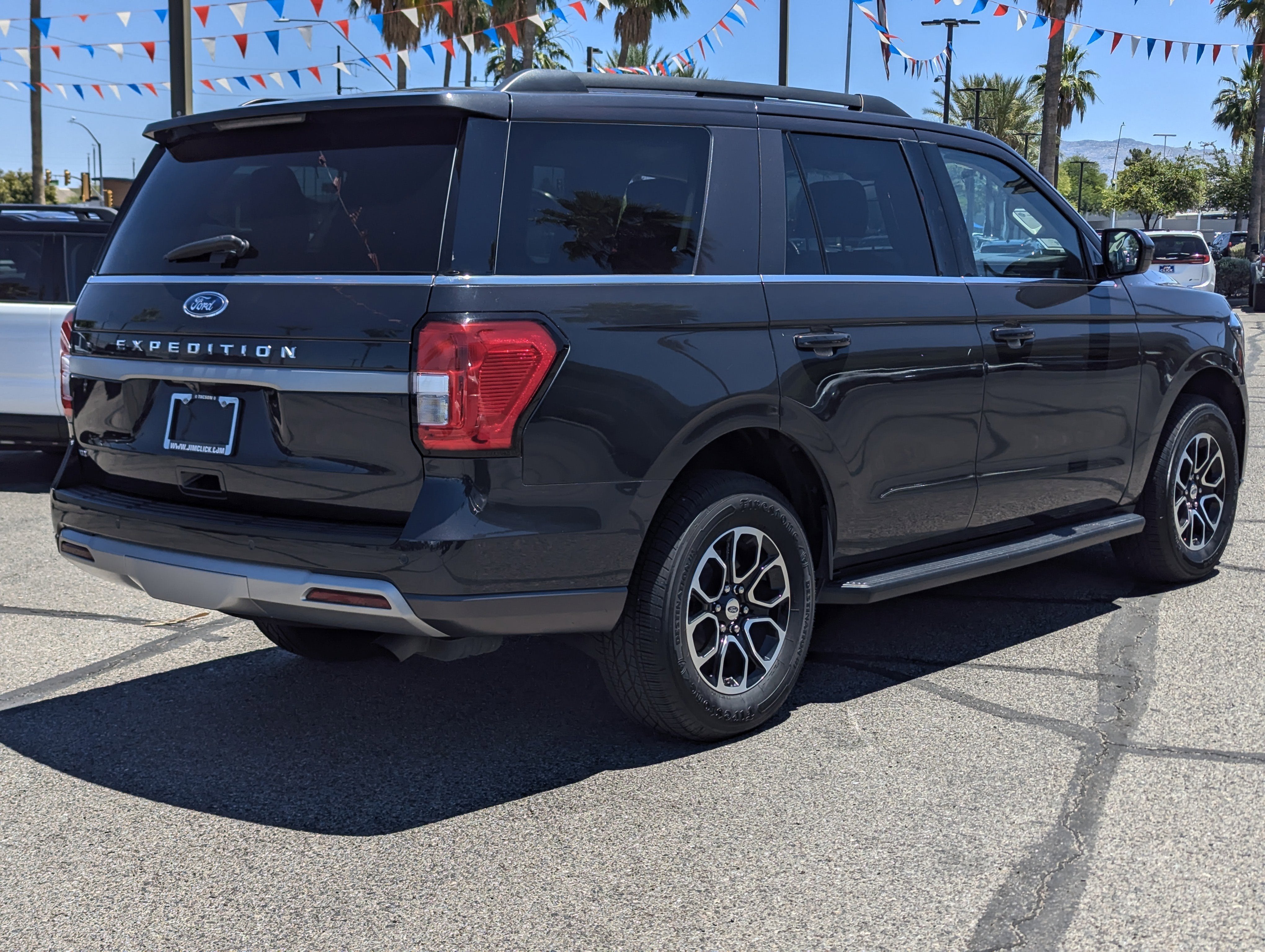2024 Ford Expedition XLT
