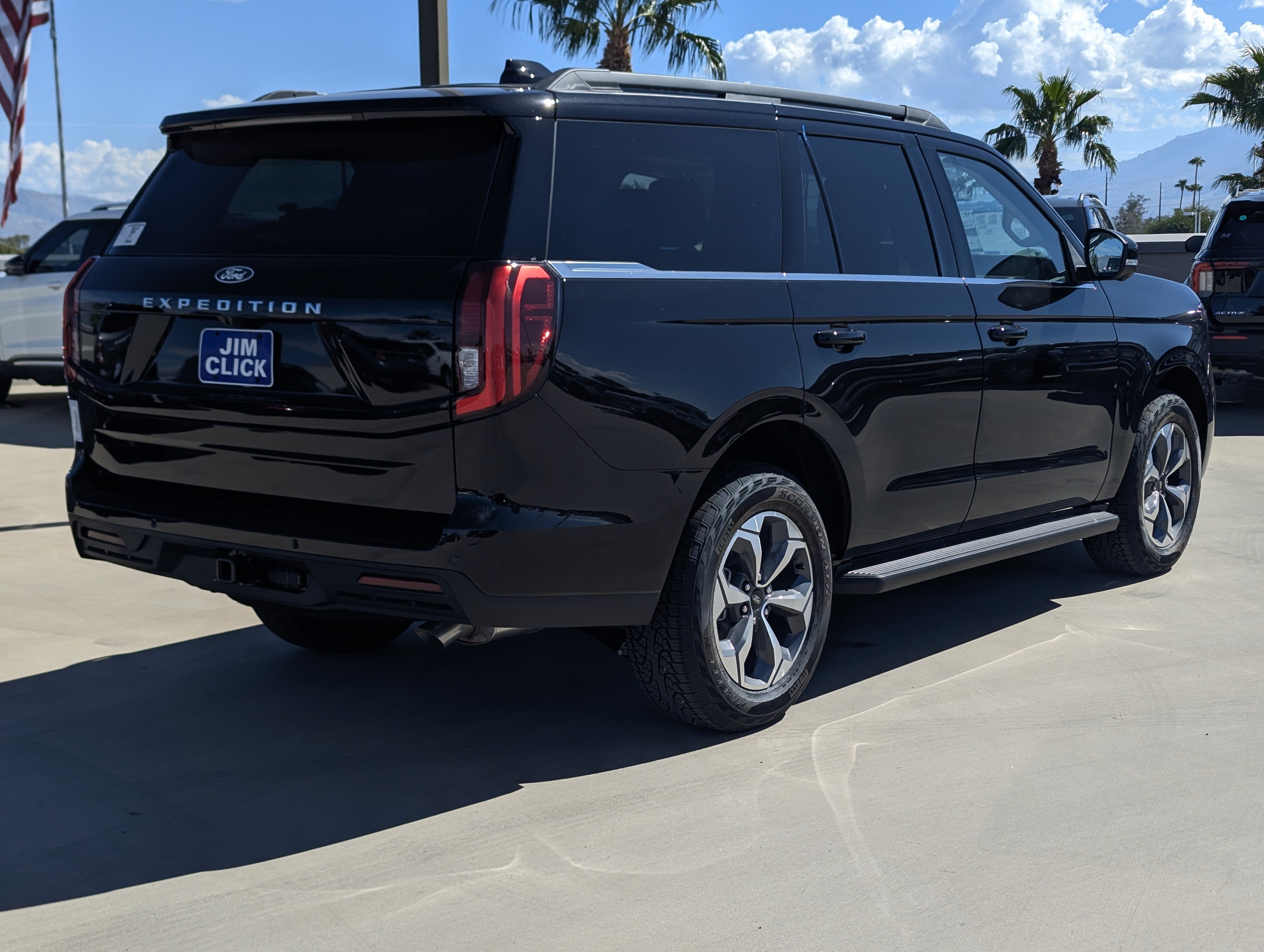 2027 Ford Expedition Active