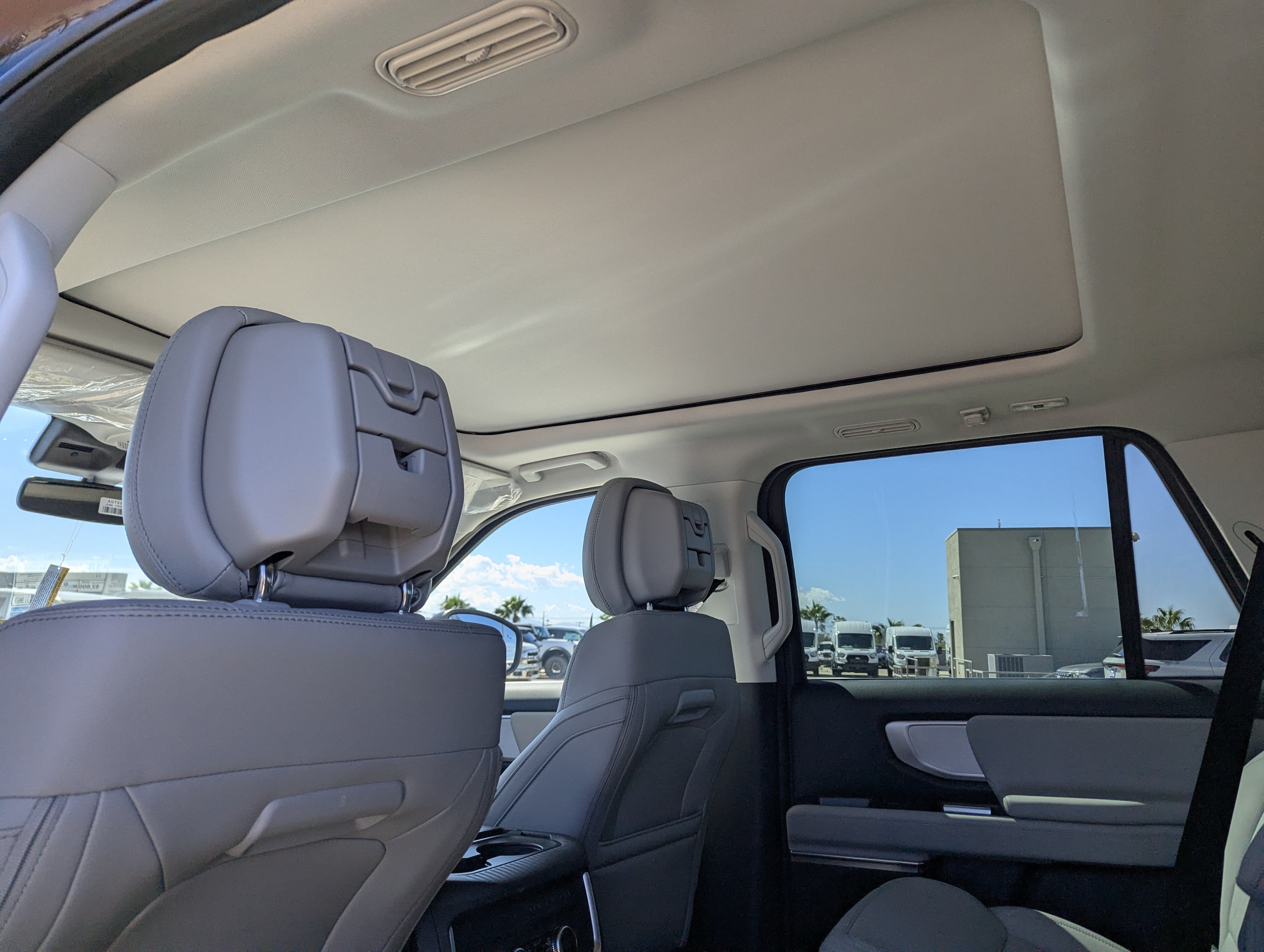 2027 Ford Expedition Active
