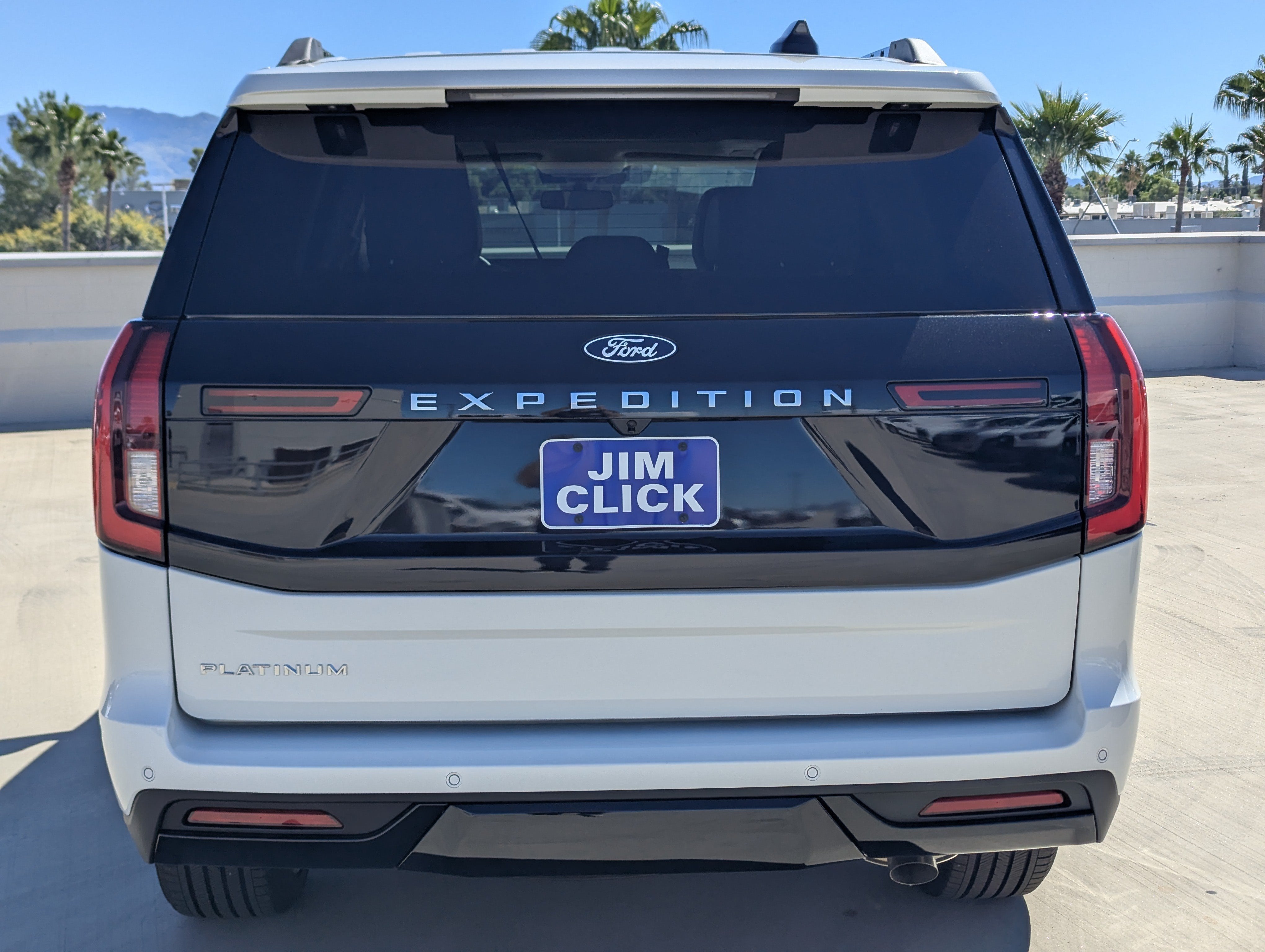 2027 Ford Expedition Platinum