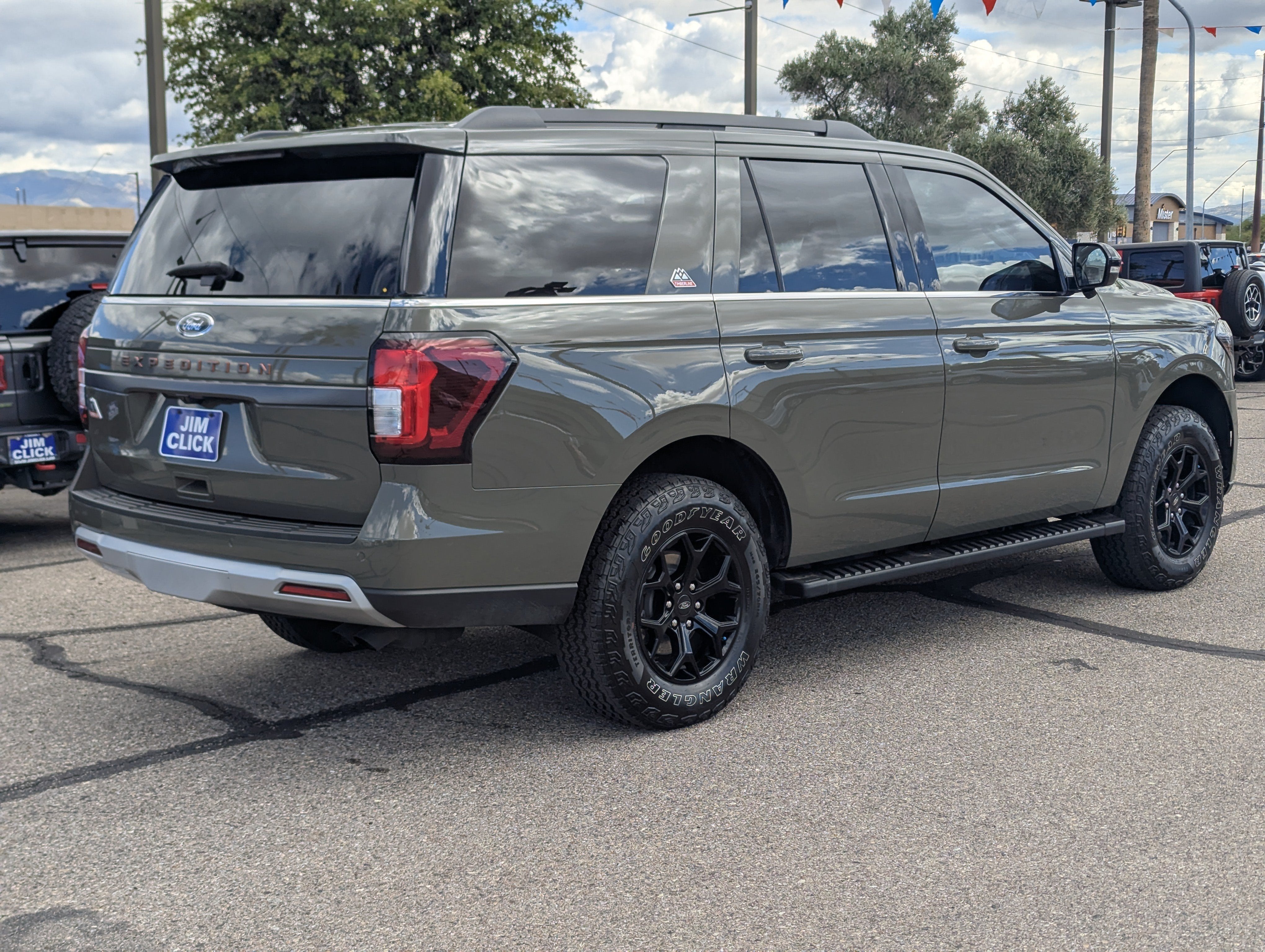 2024 Ford Expedition Timberline