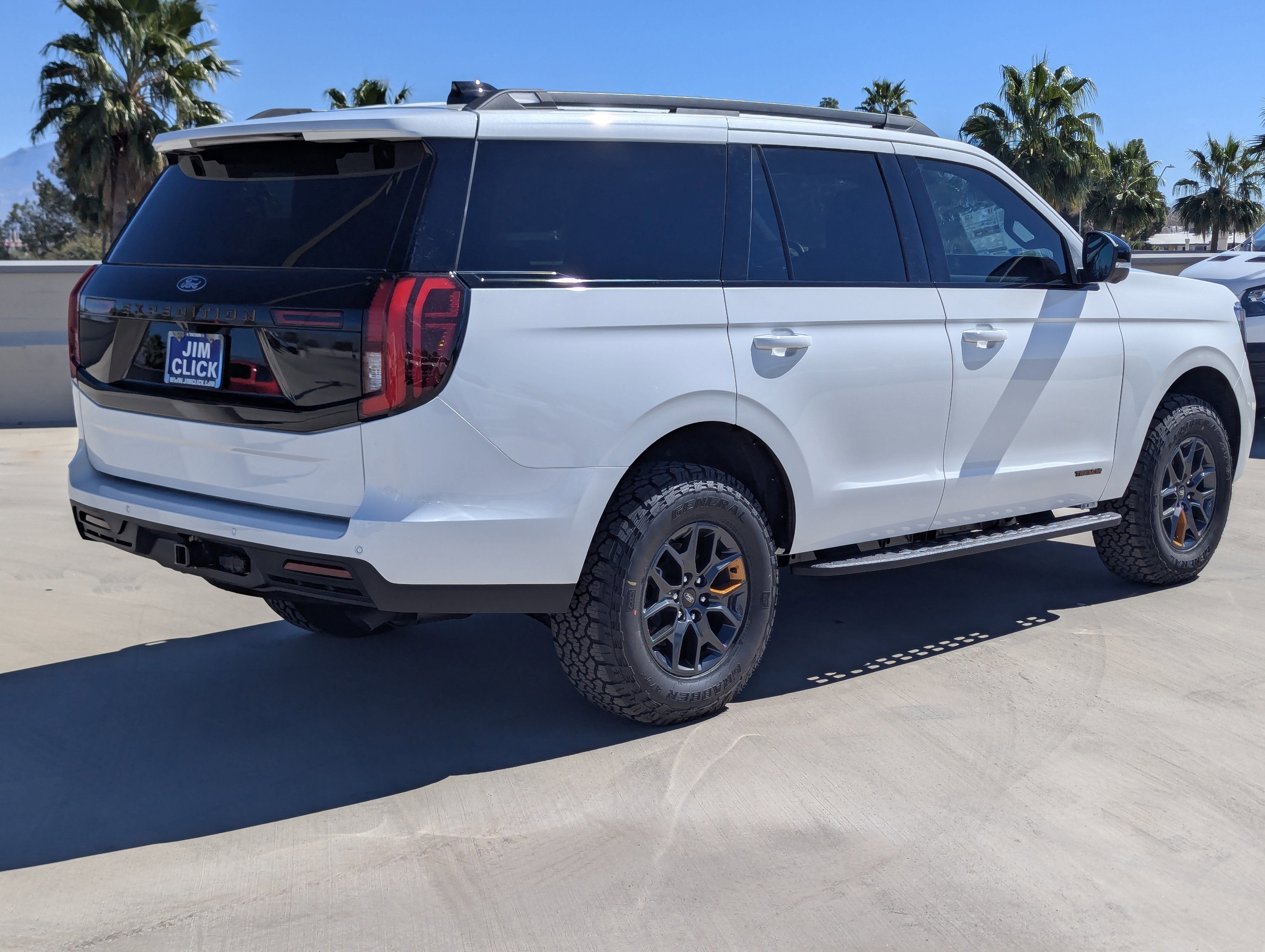 2026 Ford Expedition Tremor®