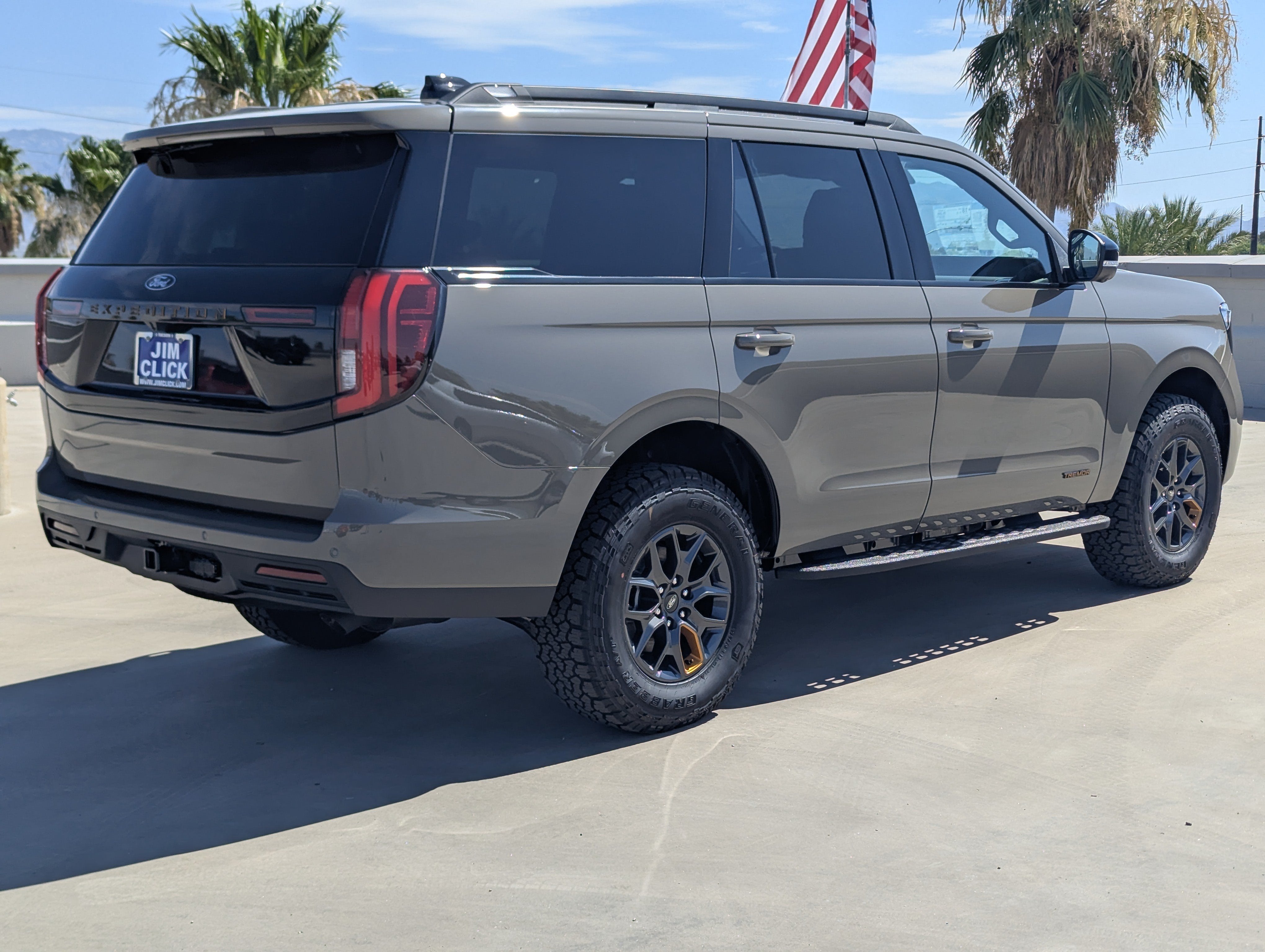 2026 Ford Expedition Tremor®