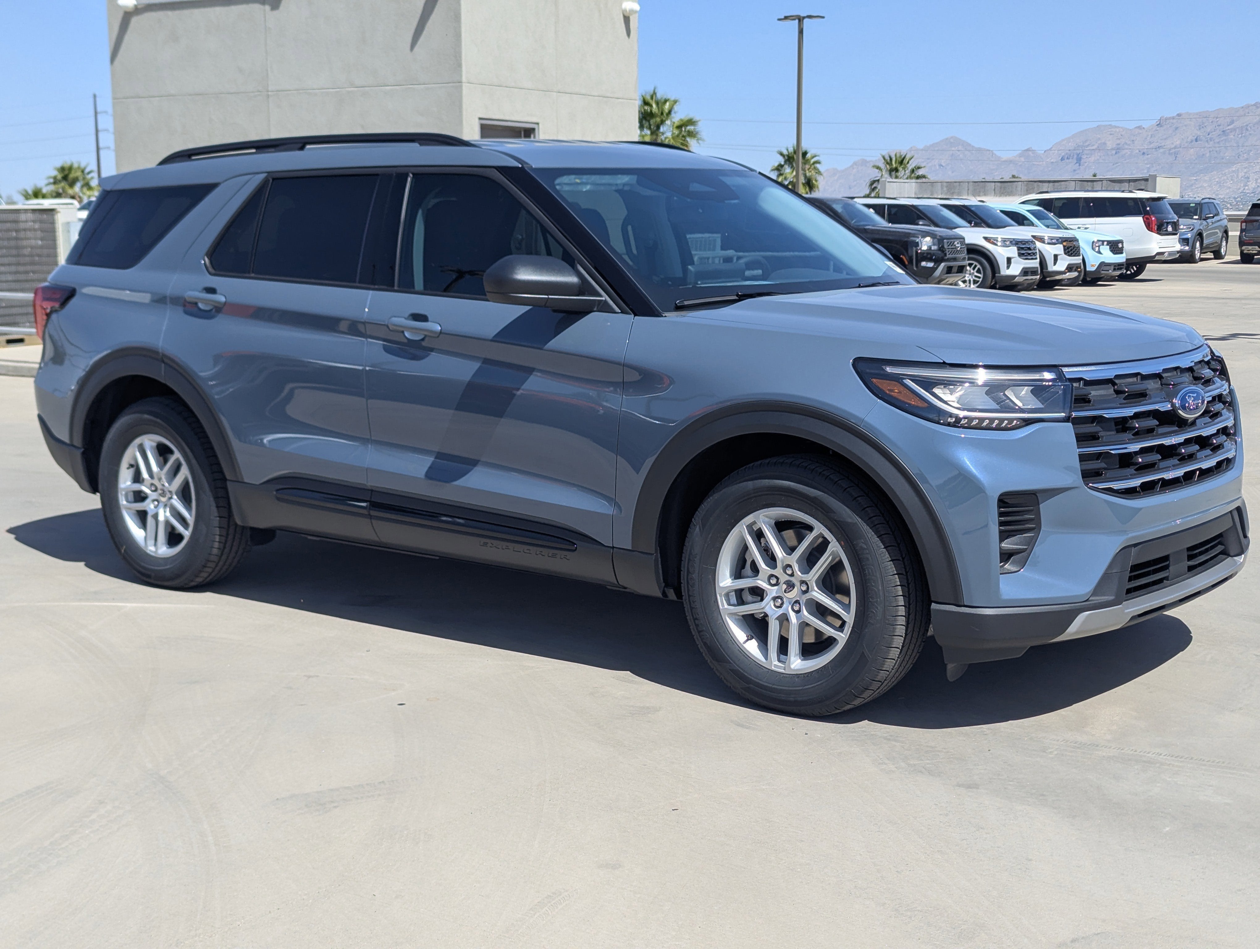 2026 Ford Explorer Active w/100A Pkg