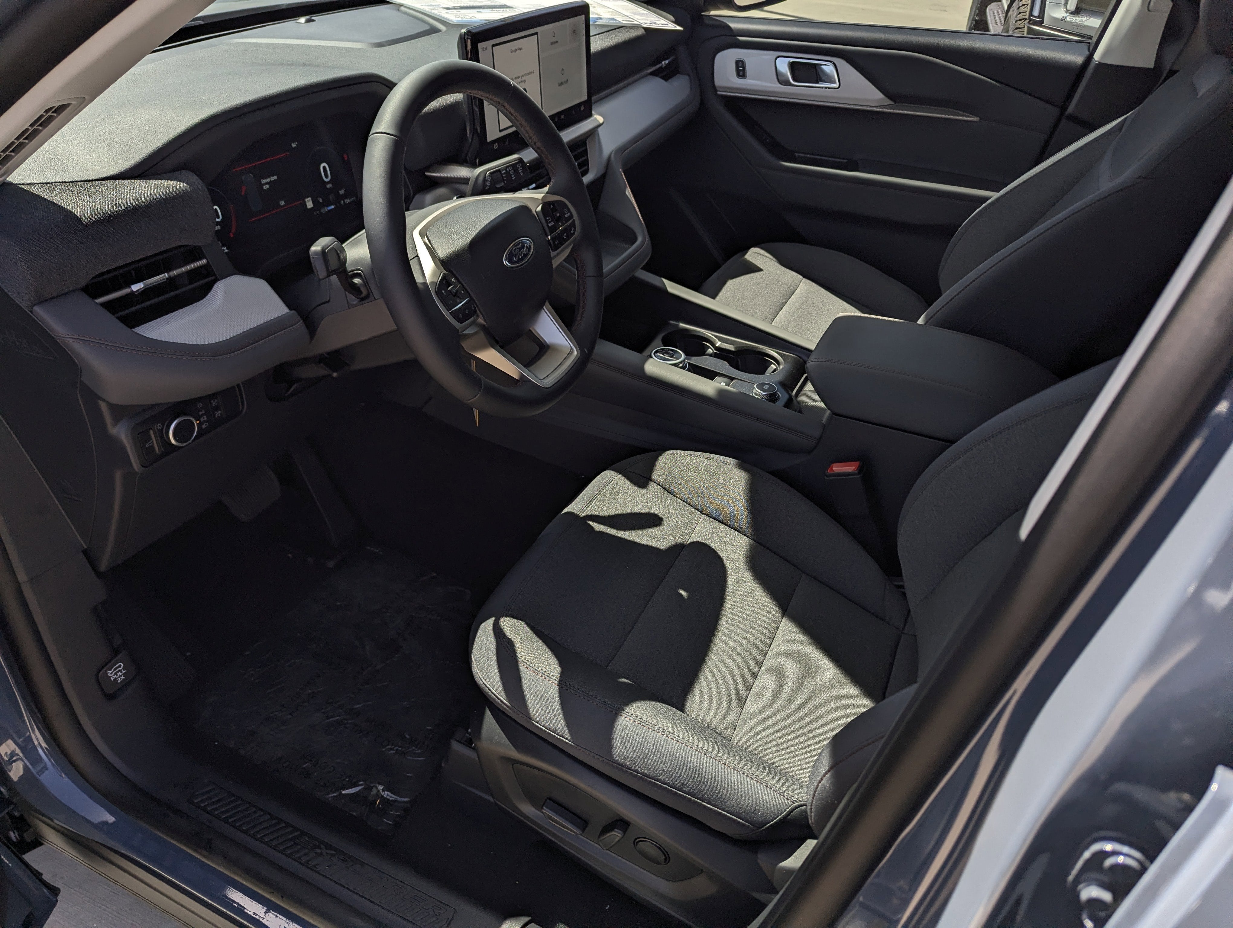 2026 Ford Explorer Active w/100A Pkg