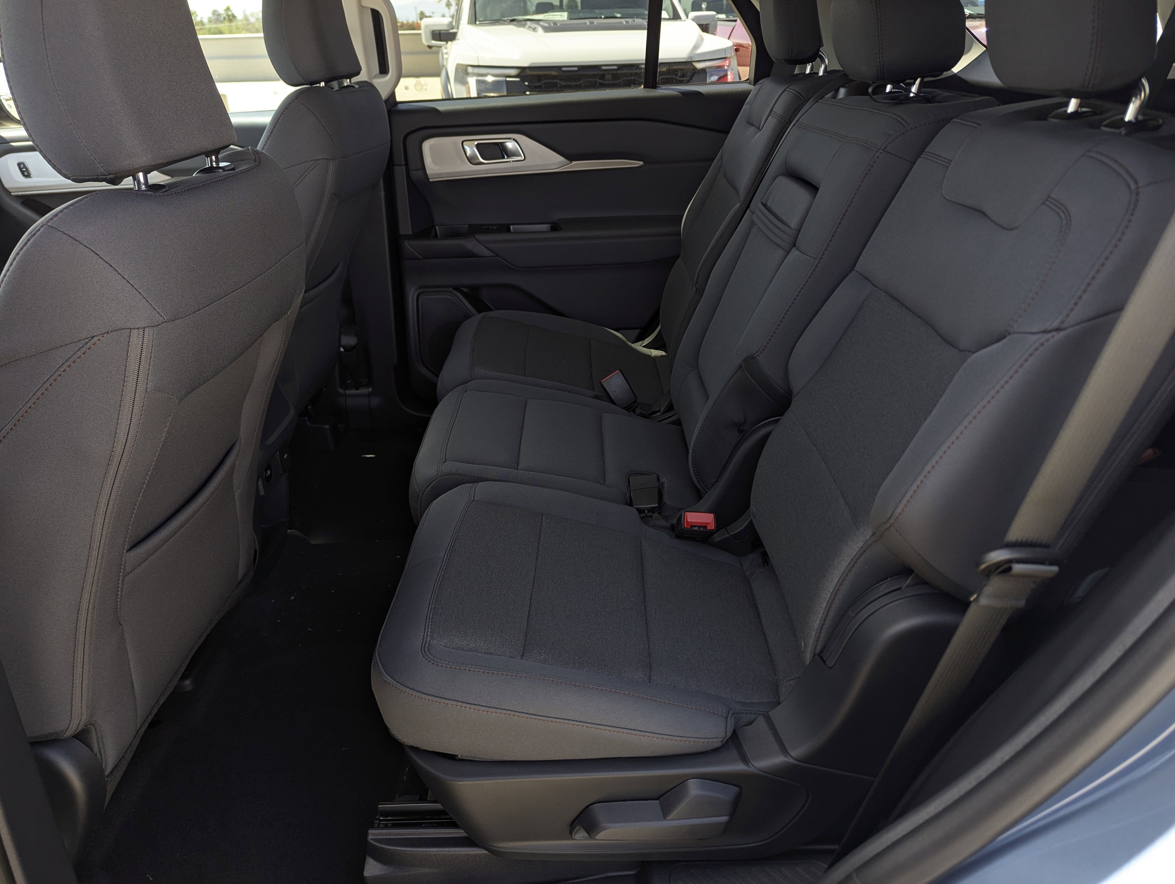 2026 Ford Explorer Active w/100A Pkg