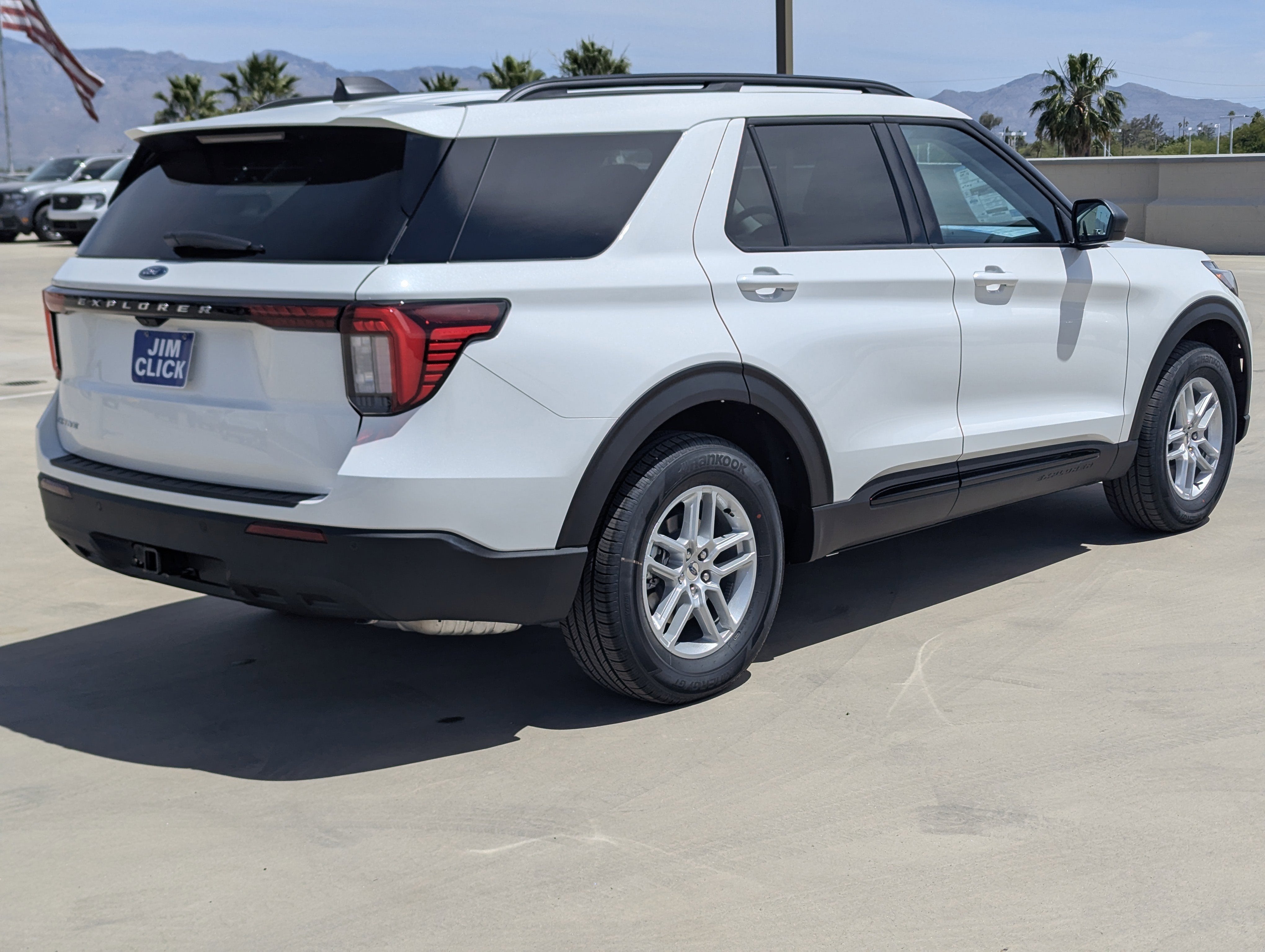 2026 Ford Explorer Active w/100A Pkg
