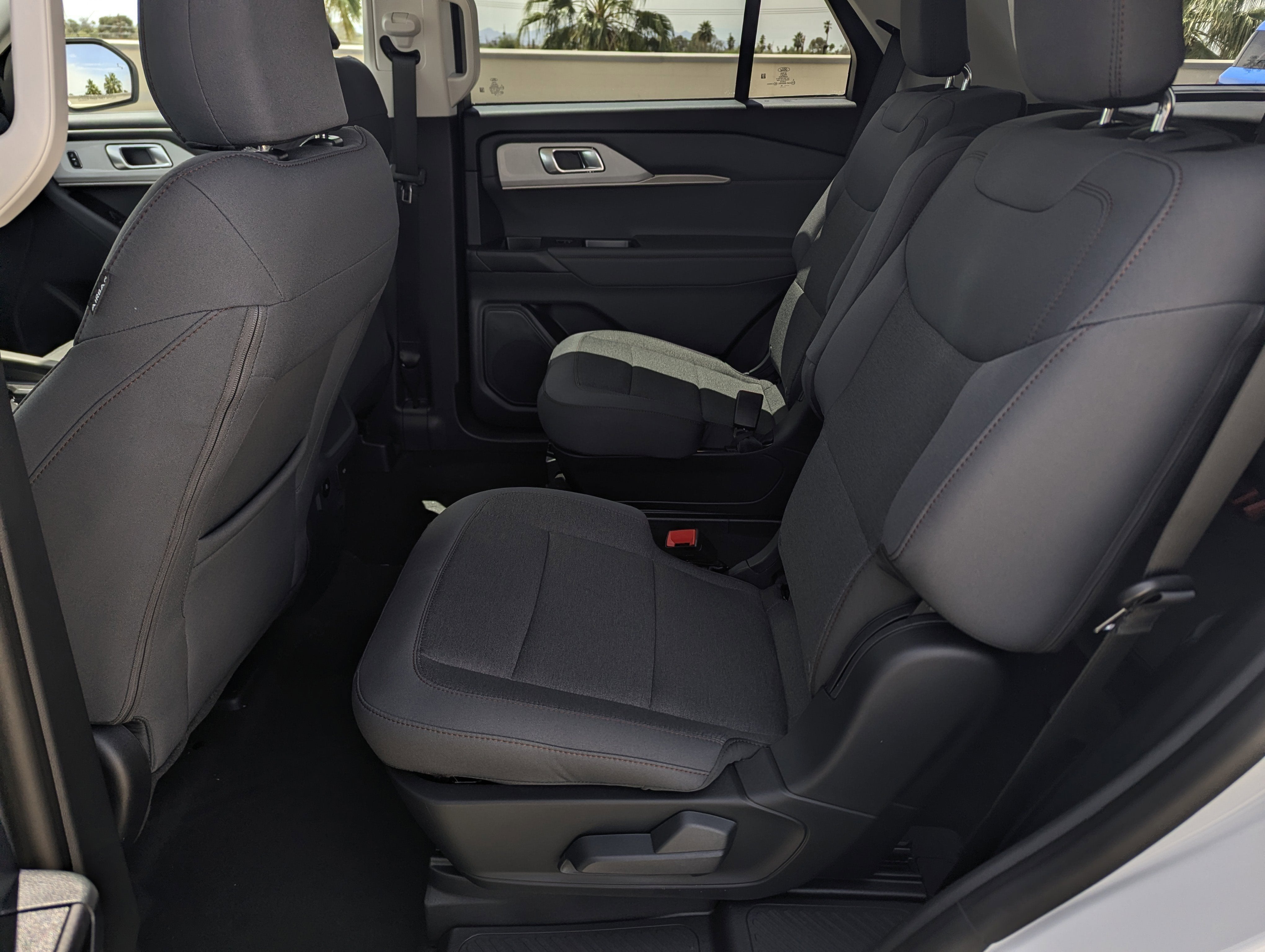 2026 Ford Explorer Active w/100A Pkg