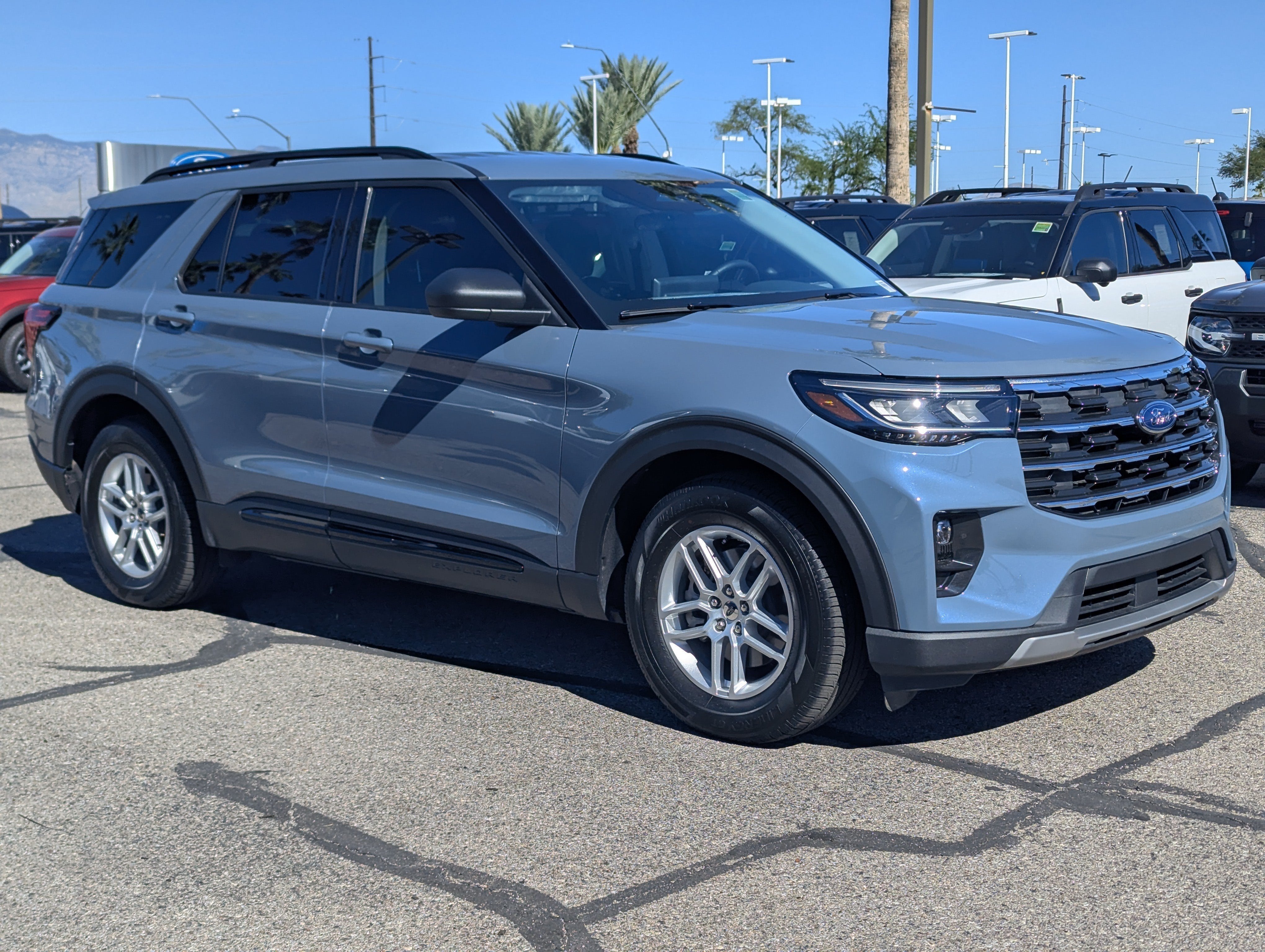 2026 Ford Explorer Base