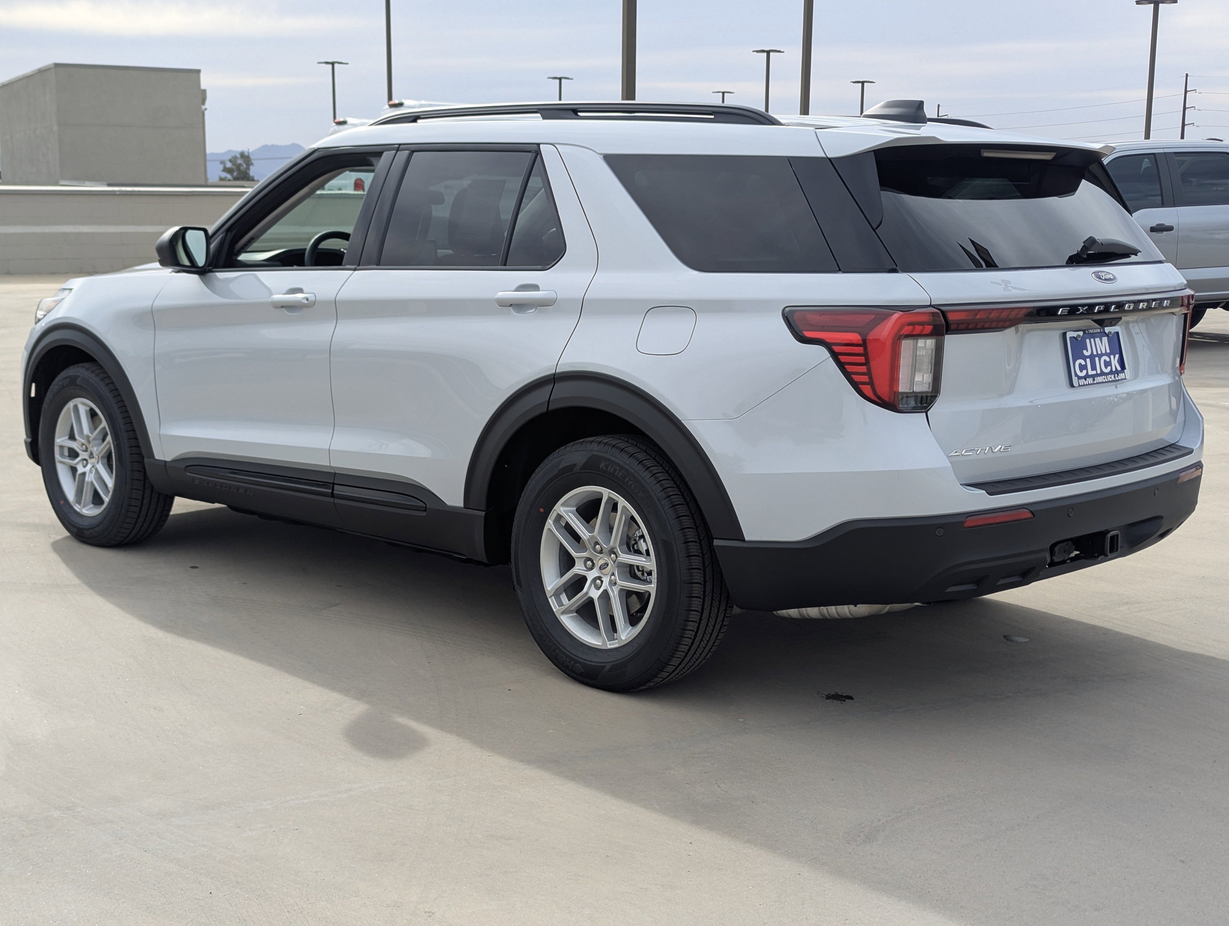 2026 Ford Explorer Base