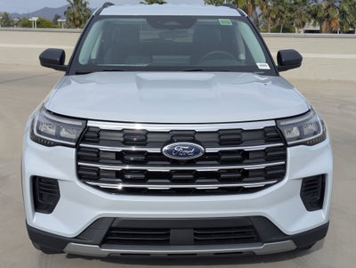 2026 Ford Explorer Base
