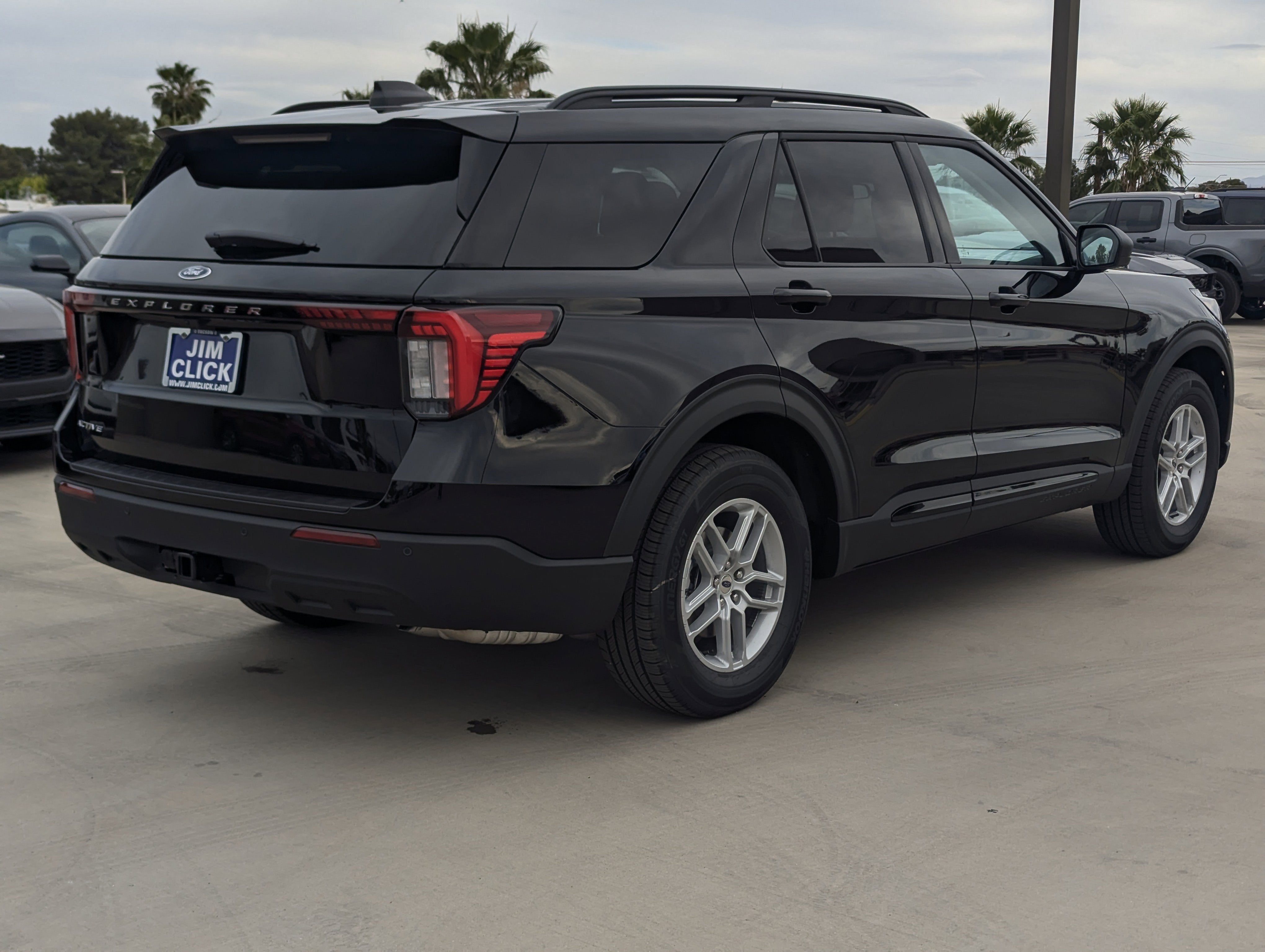 2026 Ford Explorer Base