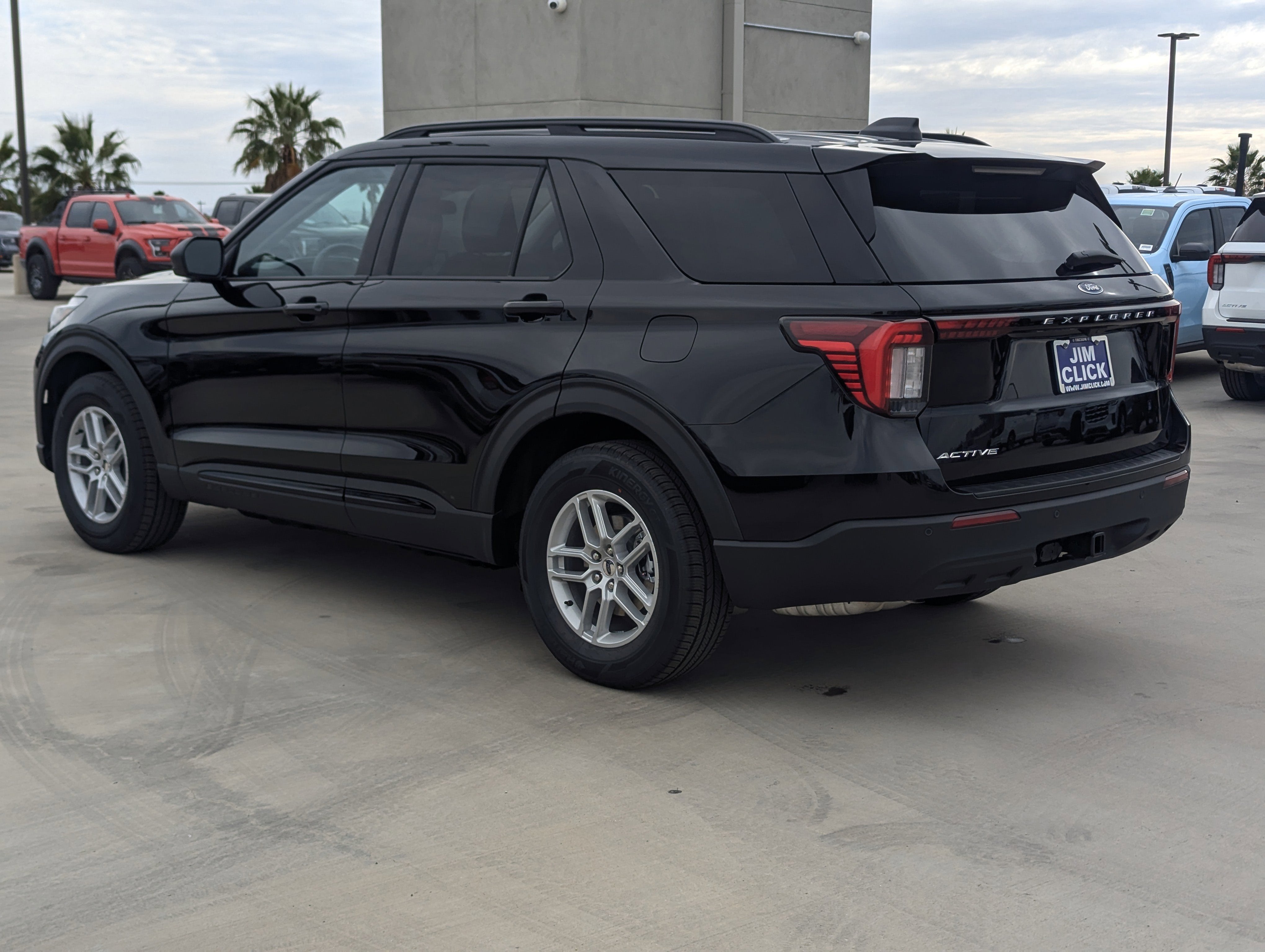 2026 Ford Explorer Base