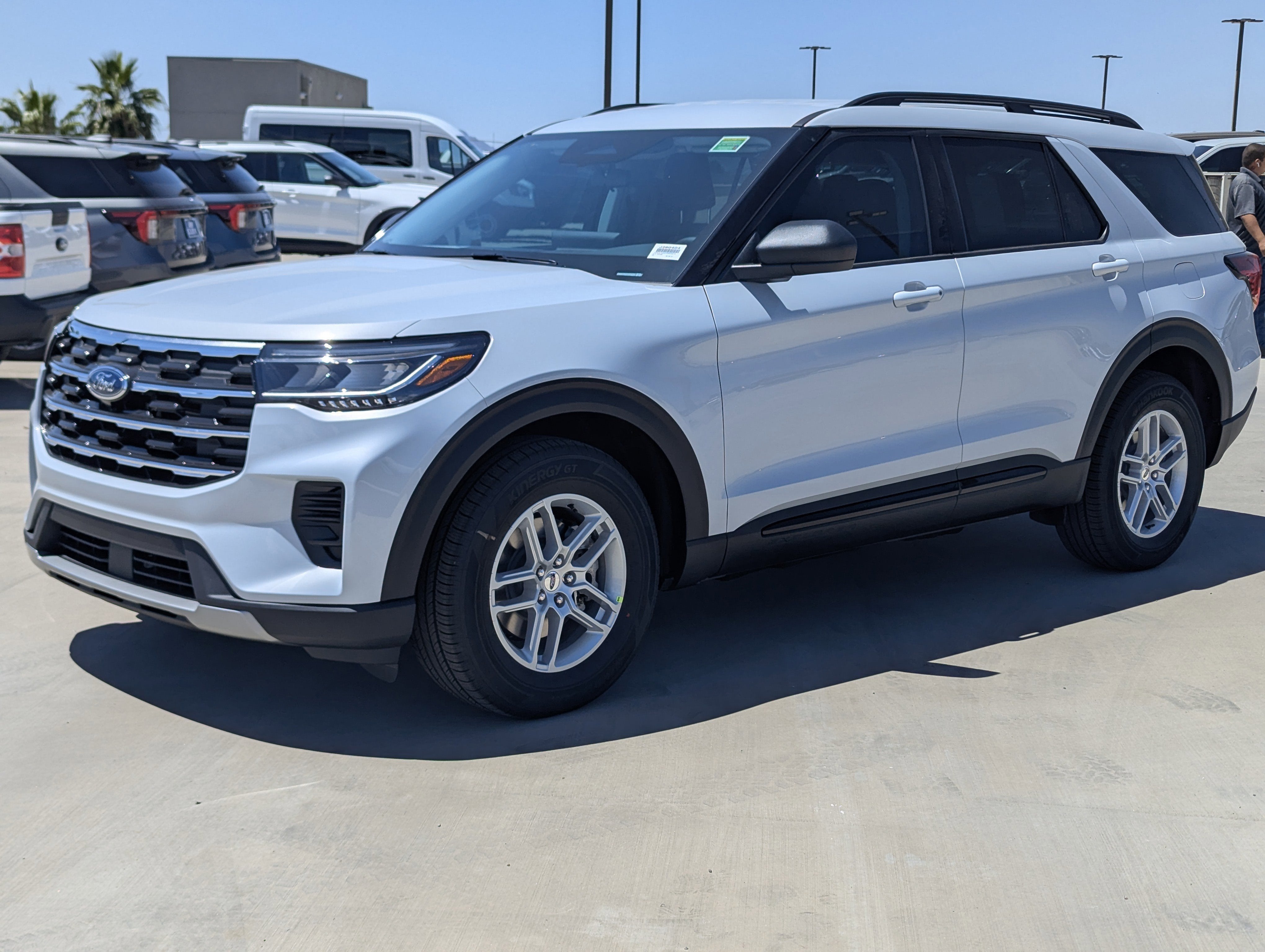 2026 Ford Explorer Active w/100A Pkg