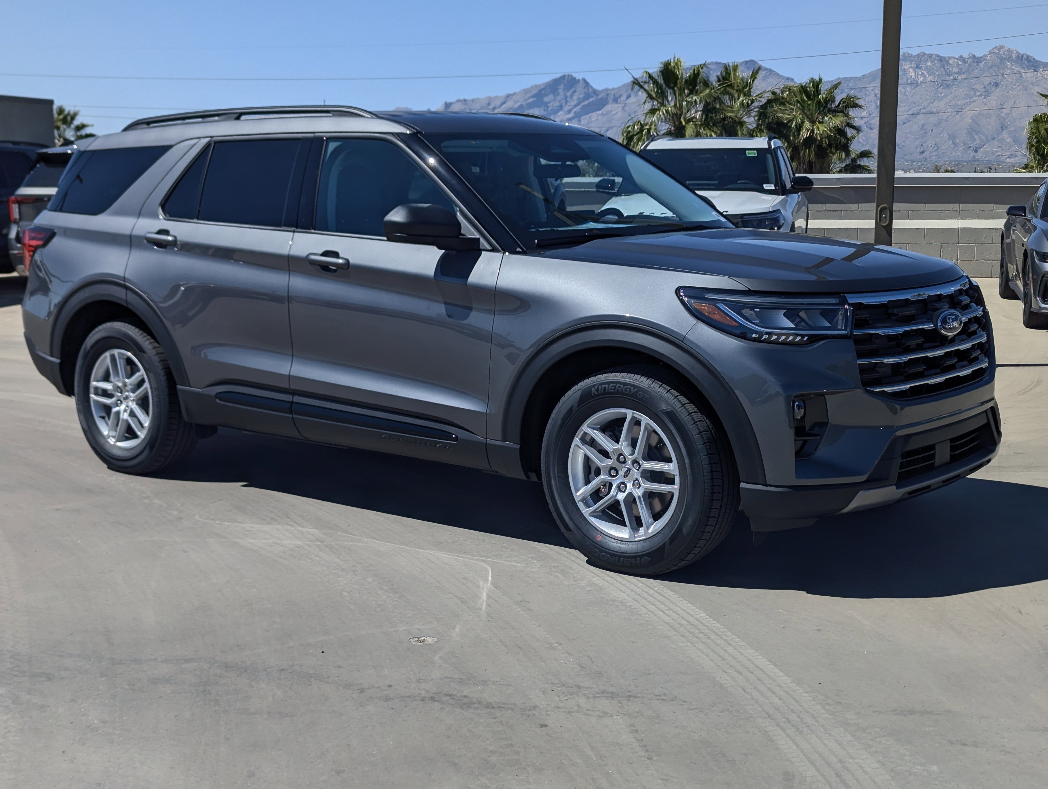 2026 Ford Explorer's photo