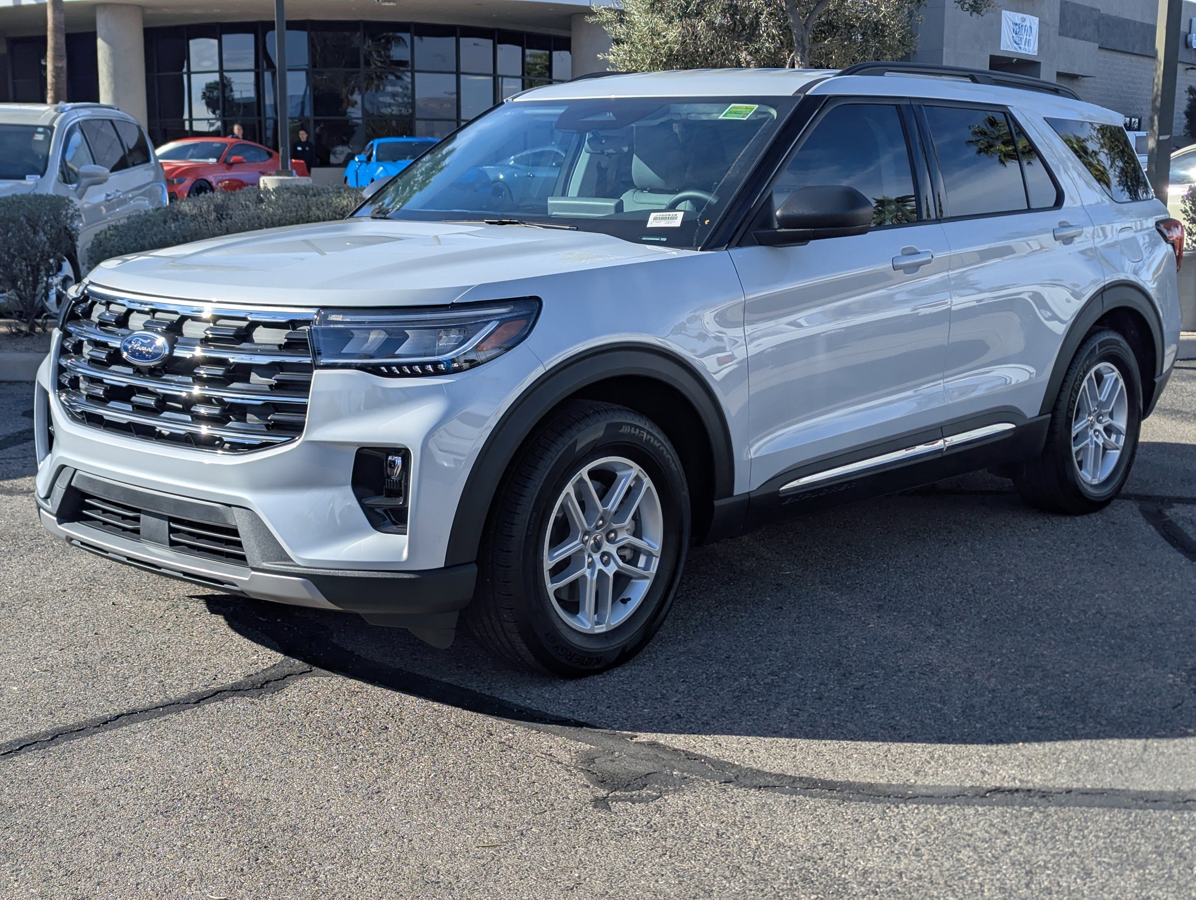 2025 Ford Explorer Active