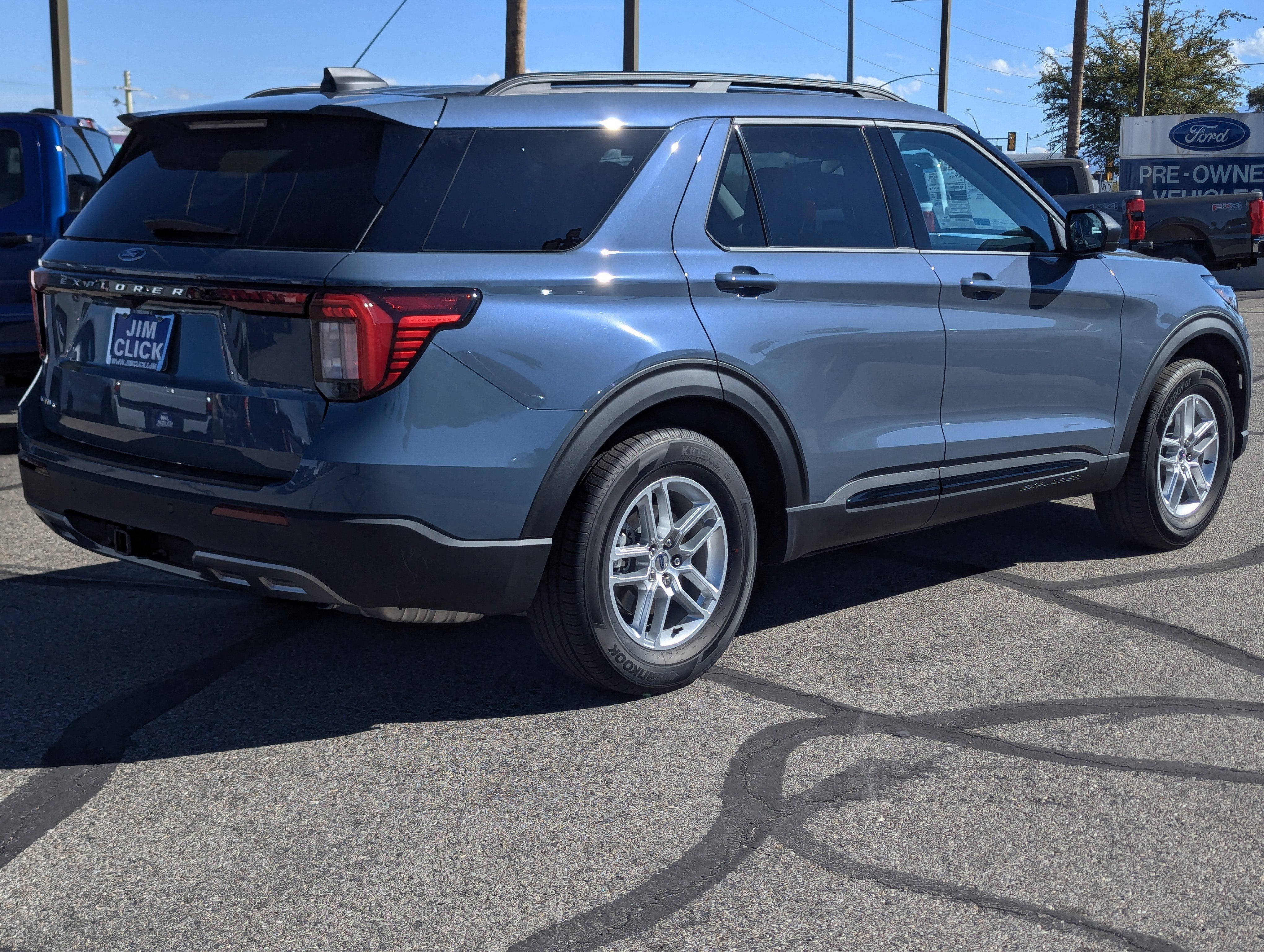 2026 Ford Explorer Base