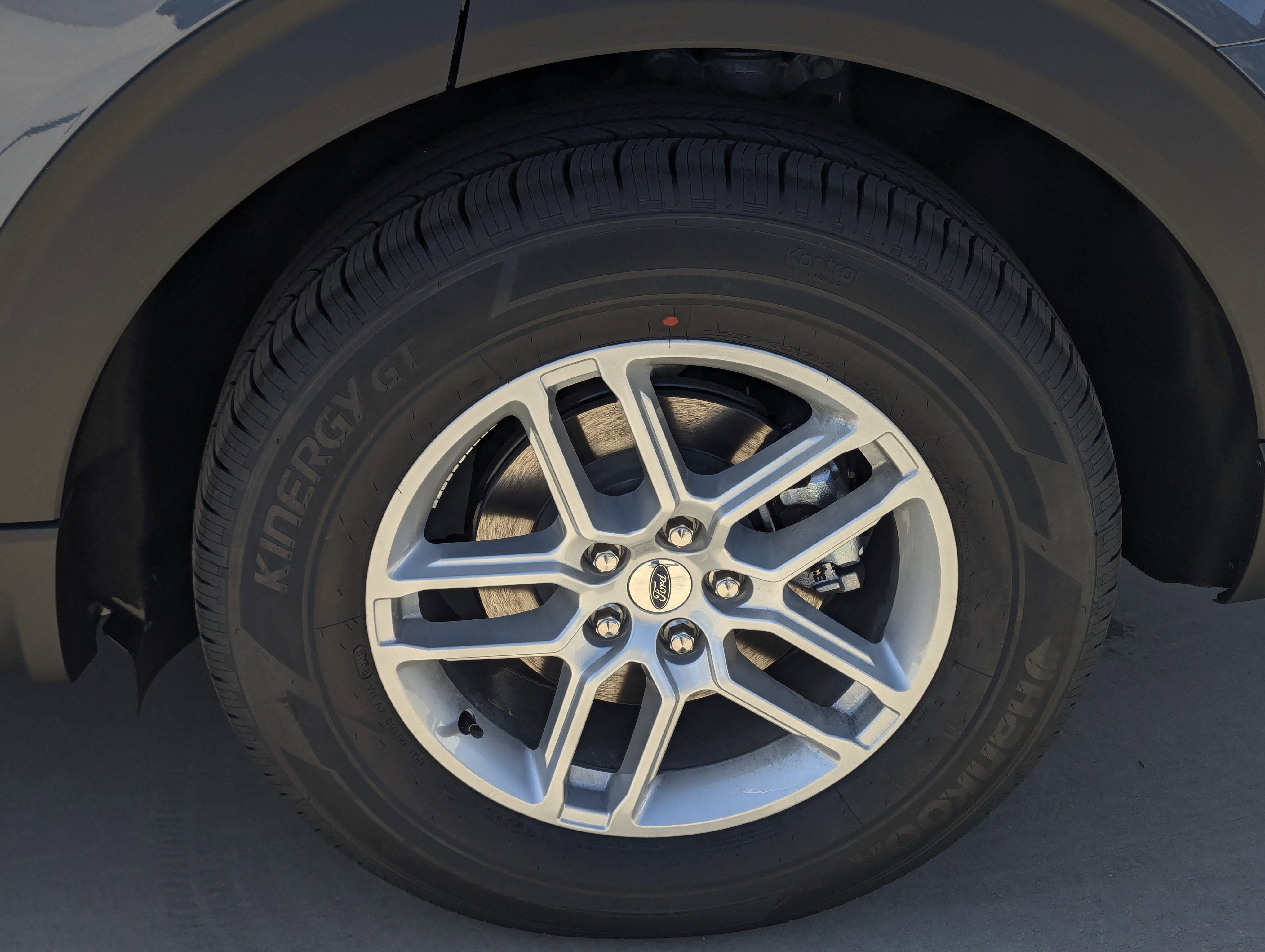 2026 Ford Explorer Active w/100A Pkg