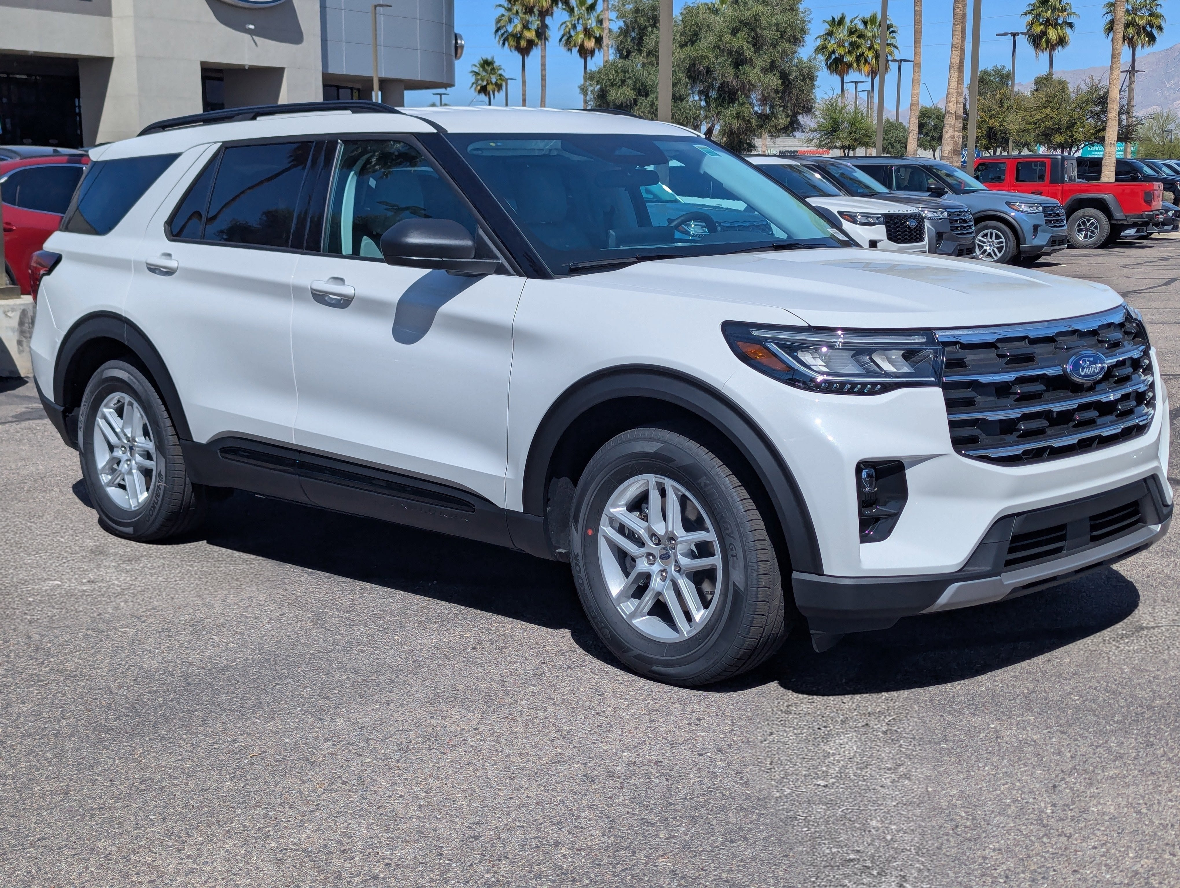 2026 Ford Explorer Active w/200A Pkg