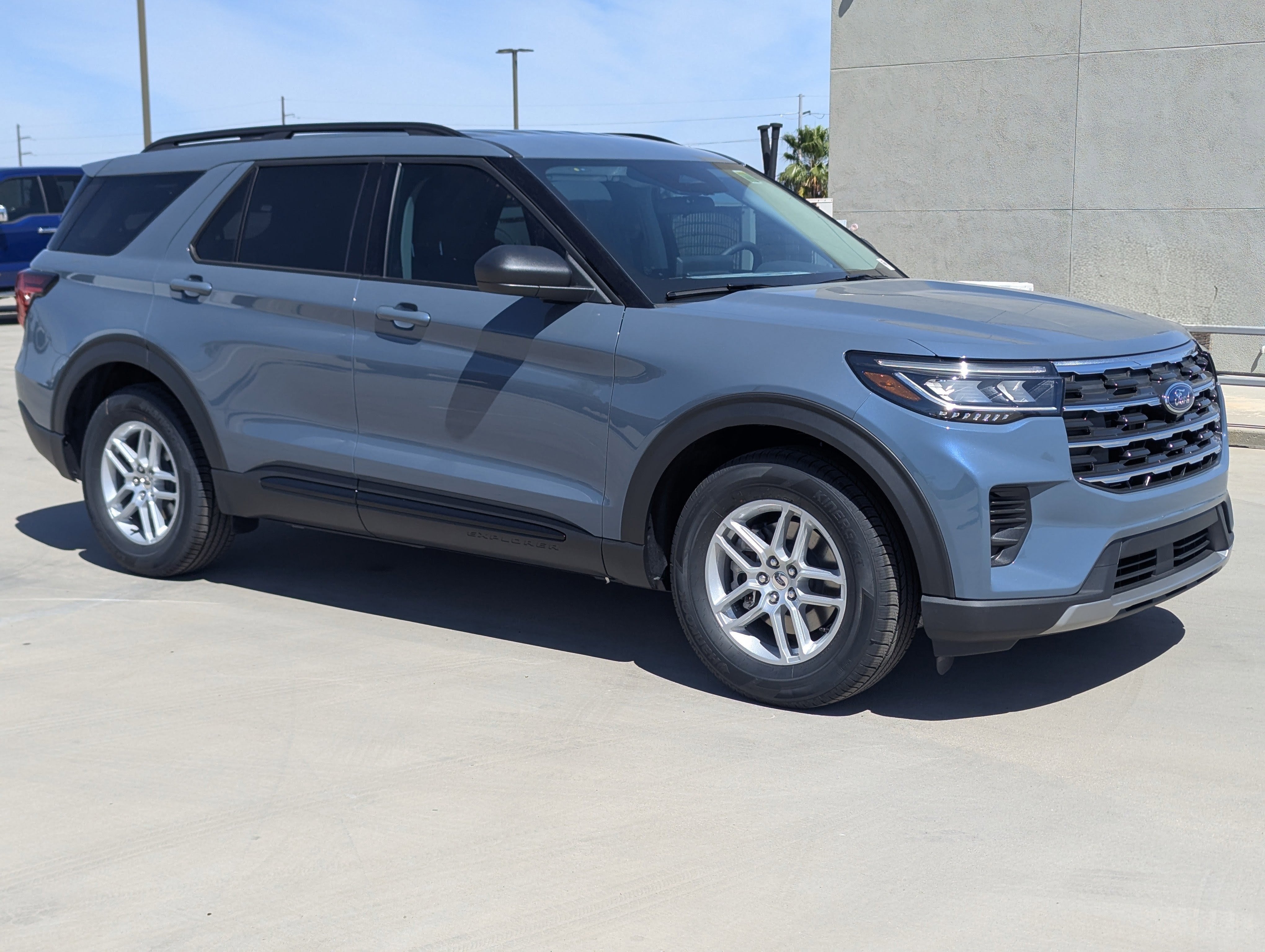 2026 Ford Explorer Active w/100A Pkg
